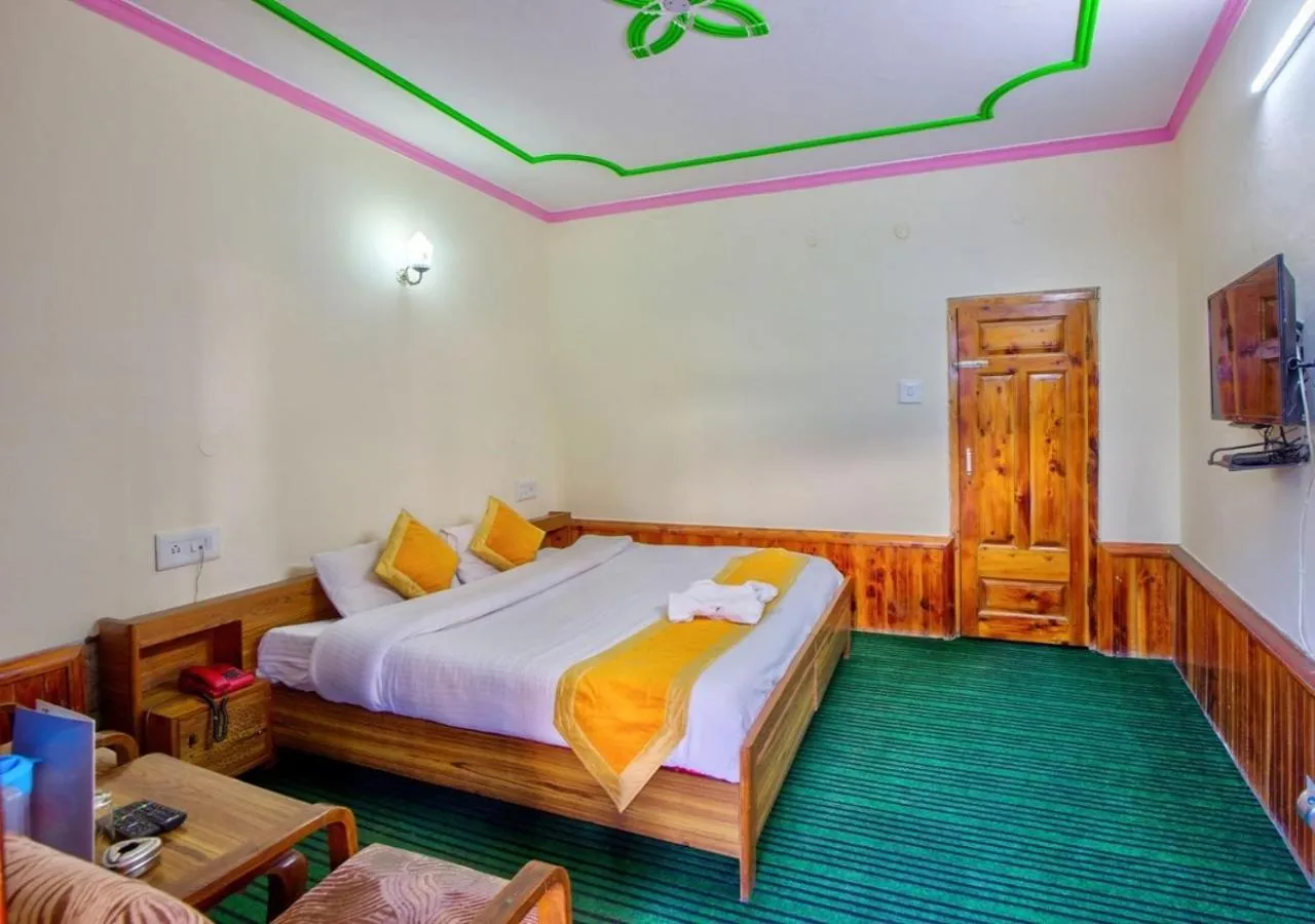 Bed in Hotel Thakur Manali
