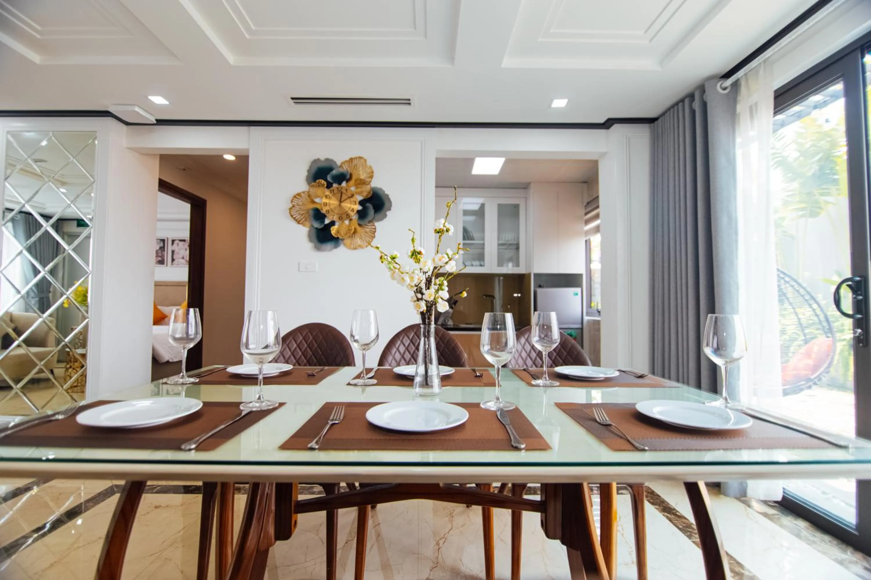 Living room in Jade Ha Long Hotel