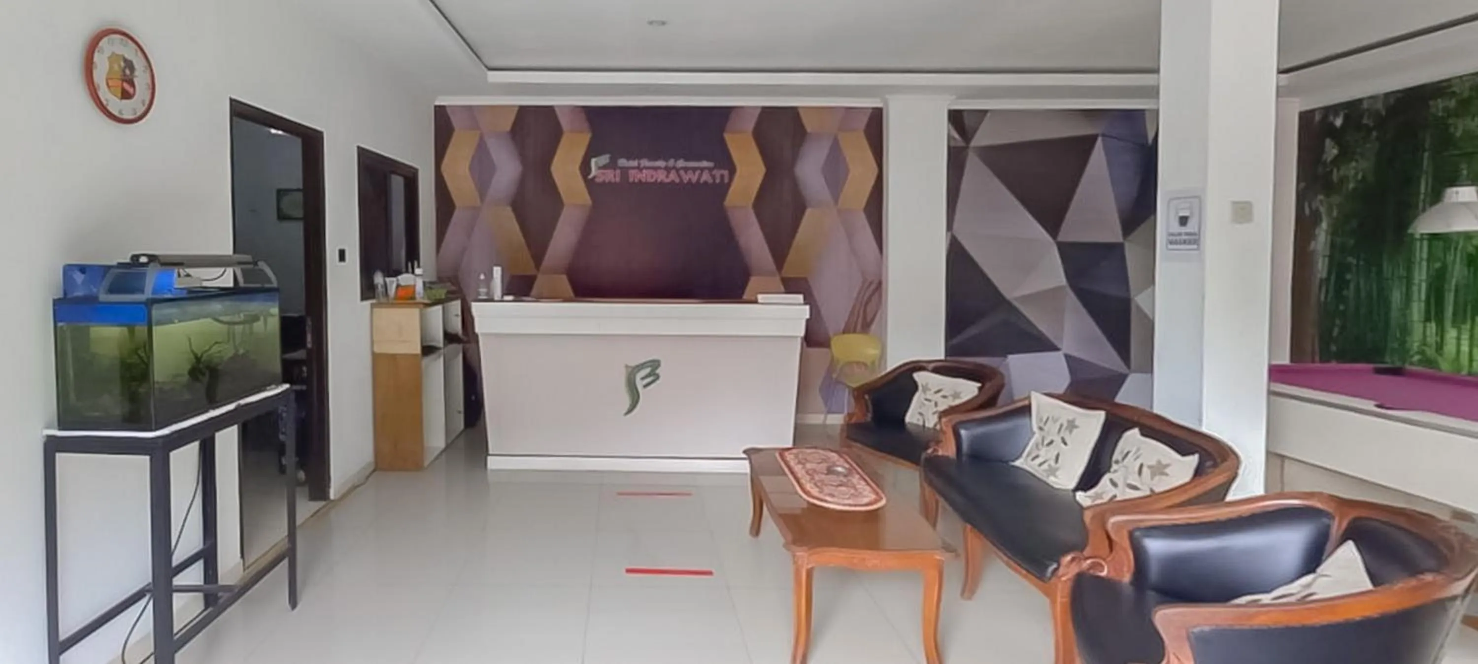 Lobby or reception in Hotel Sri Indrawati Puncak Mitra RedDoorz