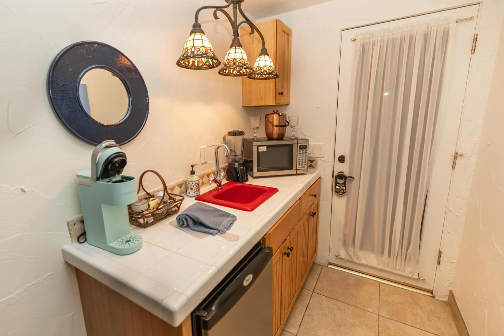 Kitchen or kitchenette in Old Ranch Inn - Adults Only 21 & Up