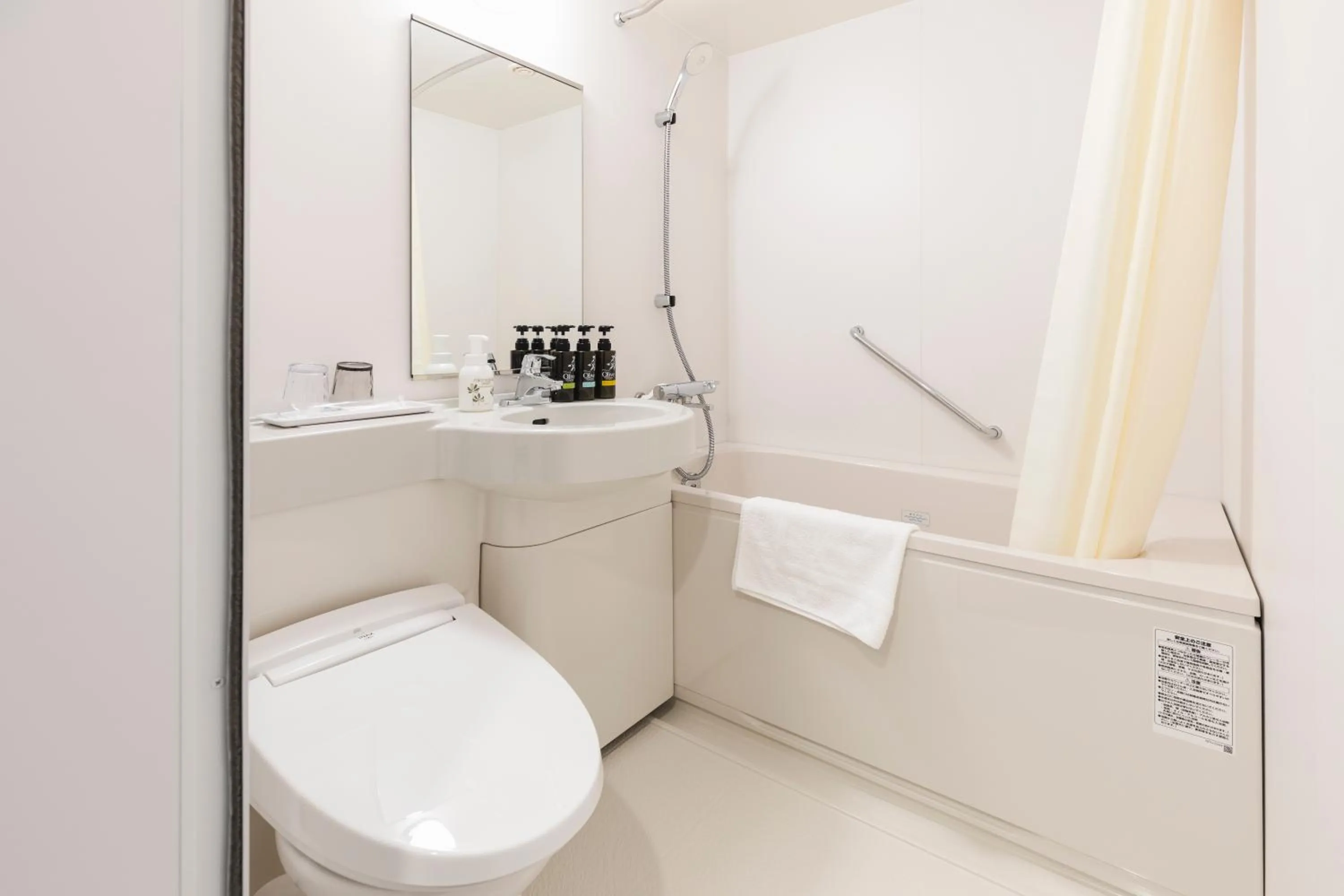 Toilet in Sotetsu Fresa Inn Hiroshima