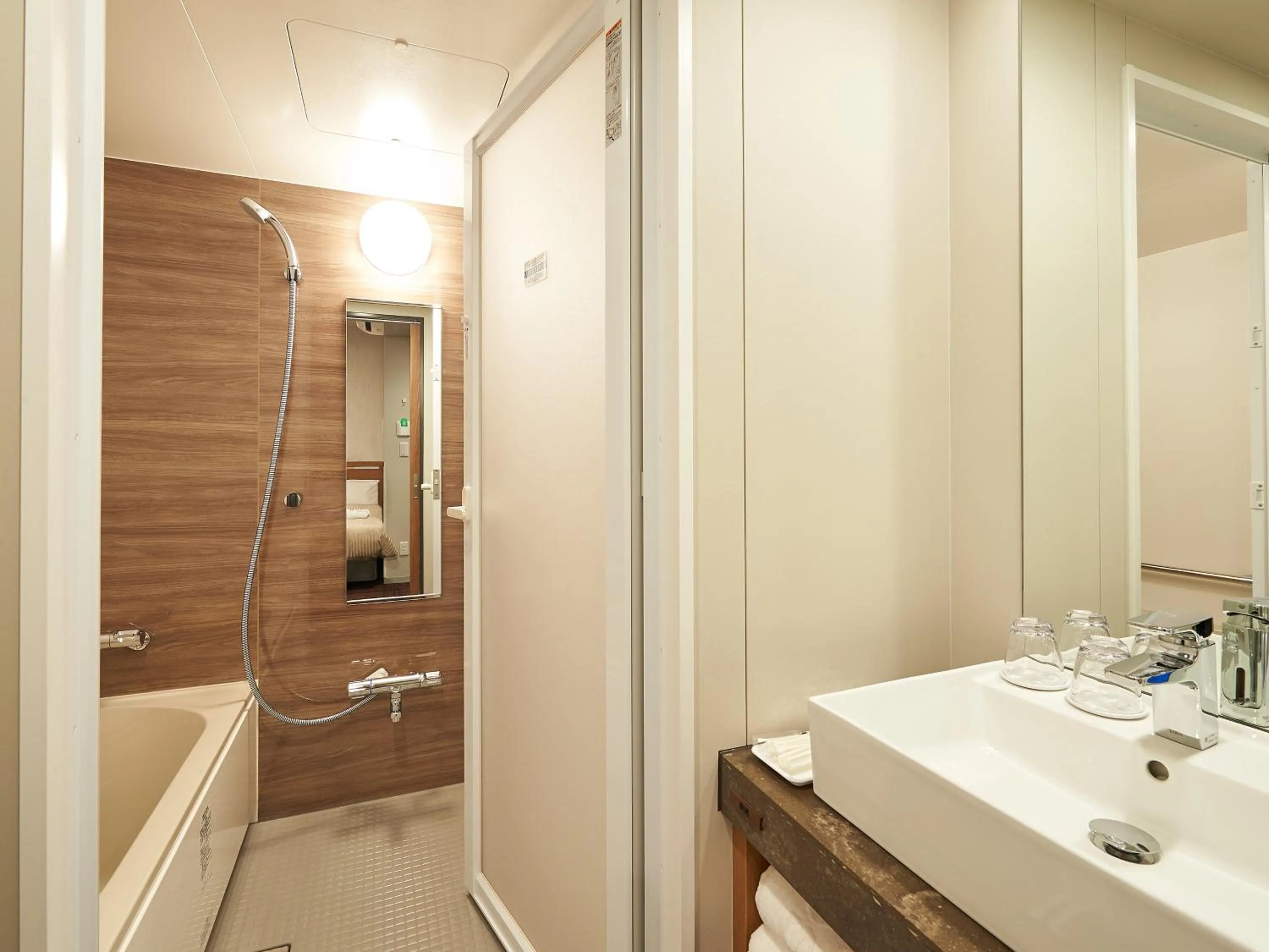 Bathroom in Sotetsu Fresa Inn Hiroshima