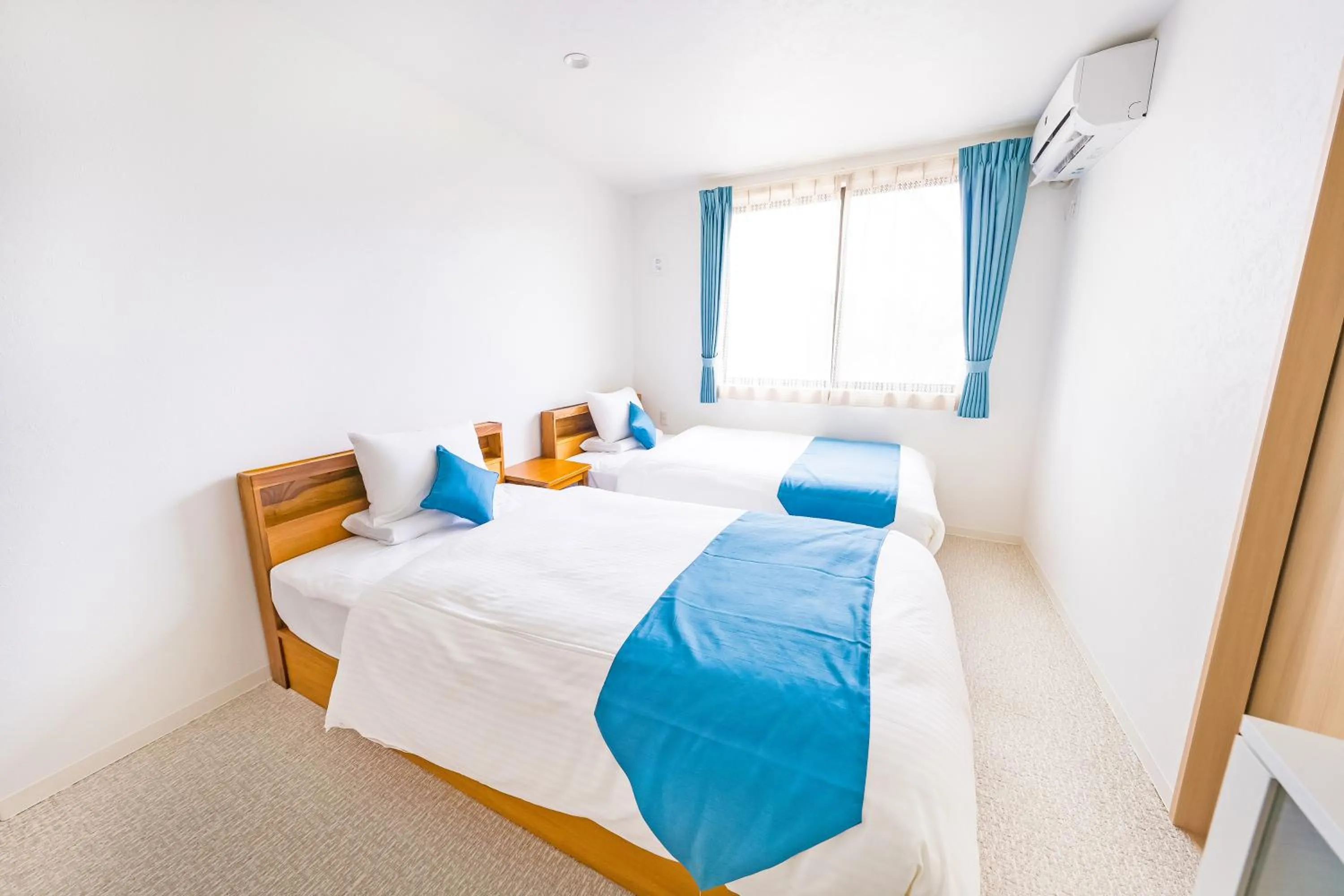 Standard Twin Room - single occupancy in Hotel California Miyakojima Resort