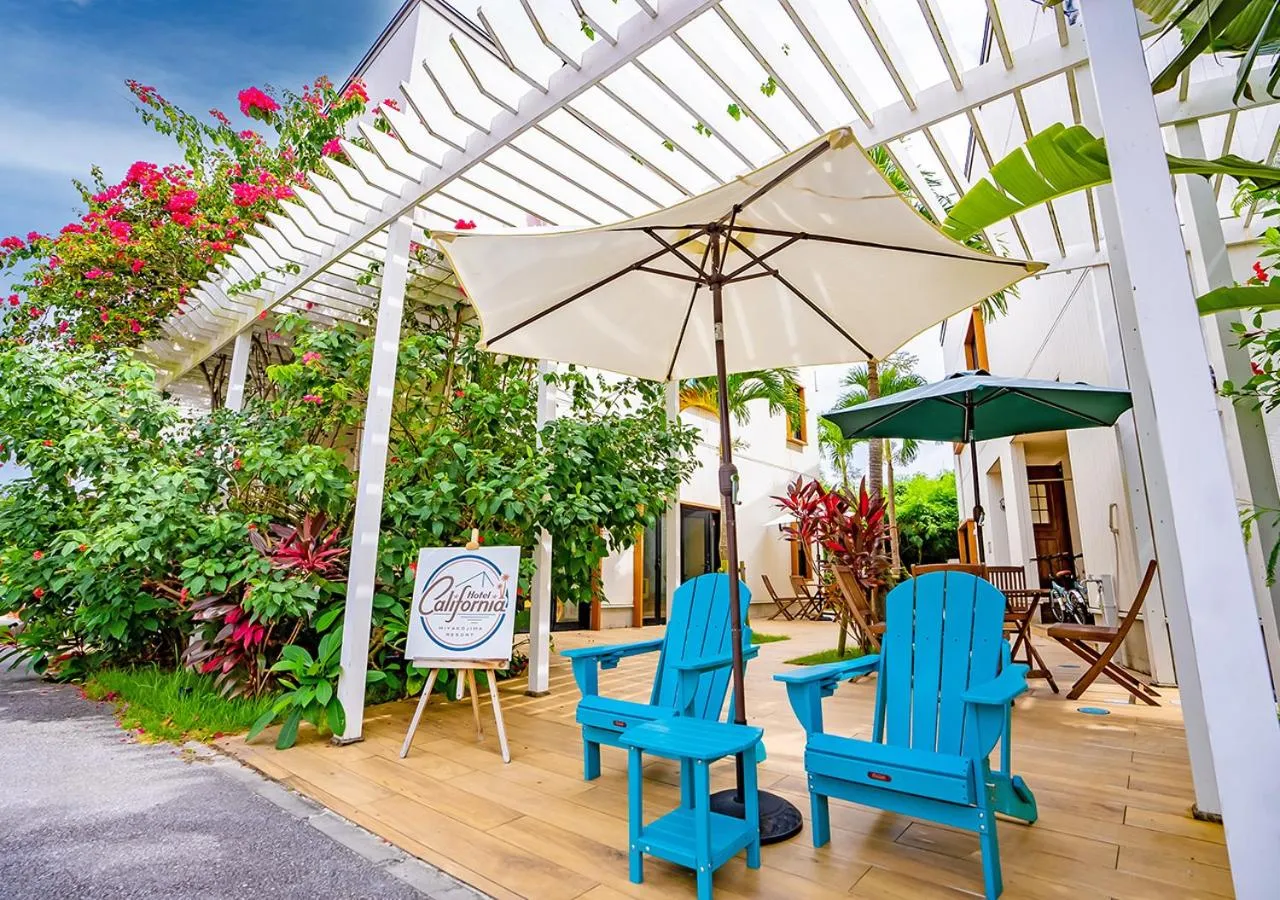 Hotel California Miyakojima Resort