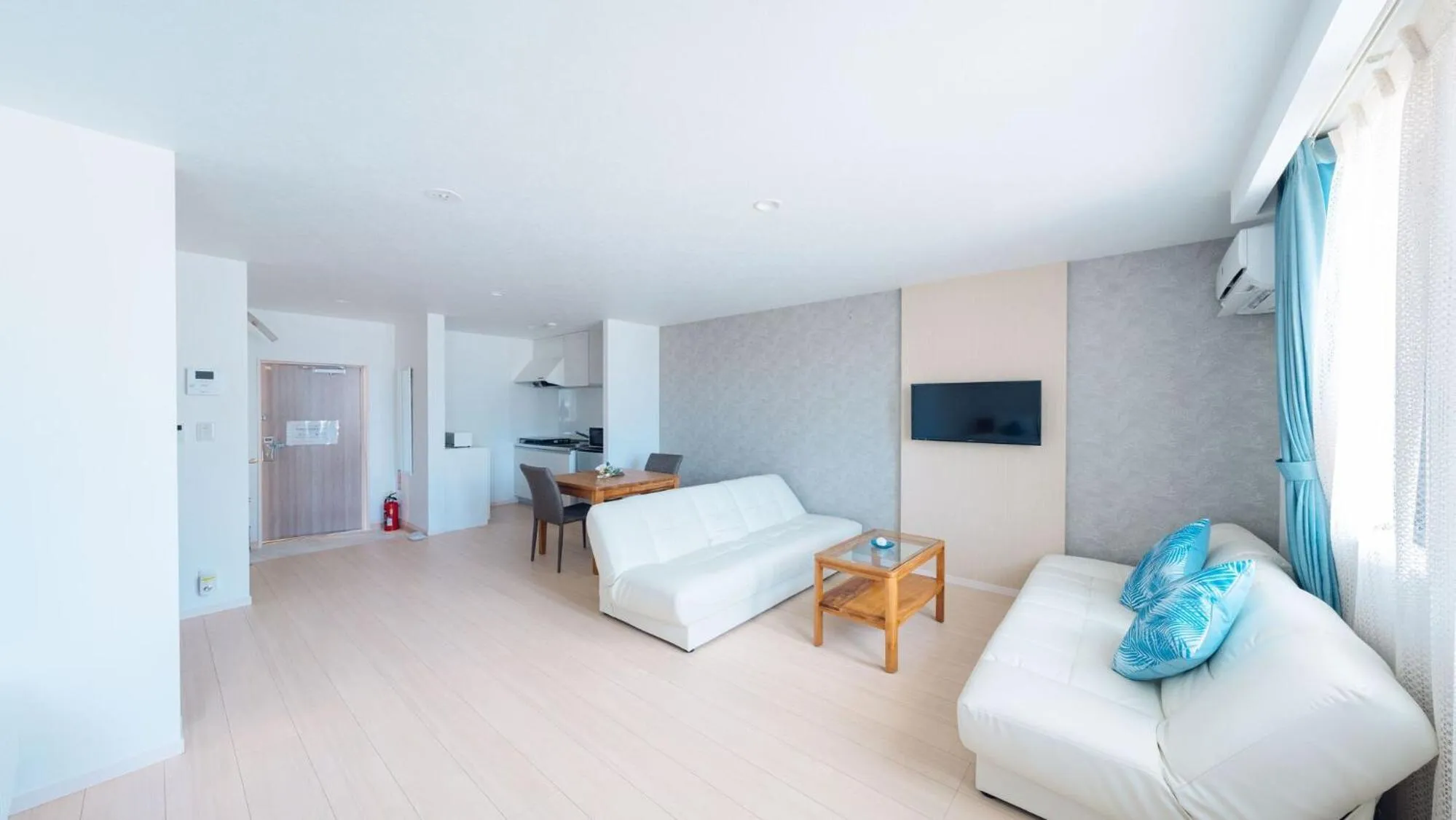 Comfort Twin Room - single occupancy in Hotel California Miyakojima Resort