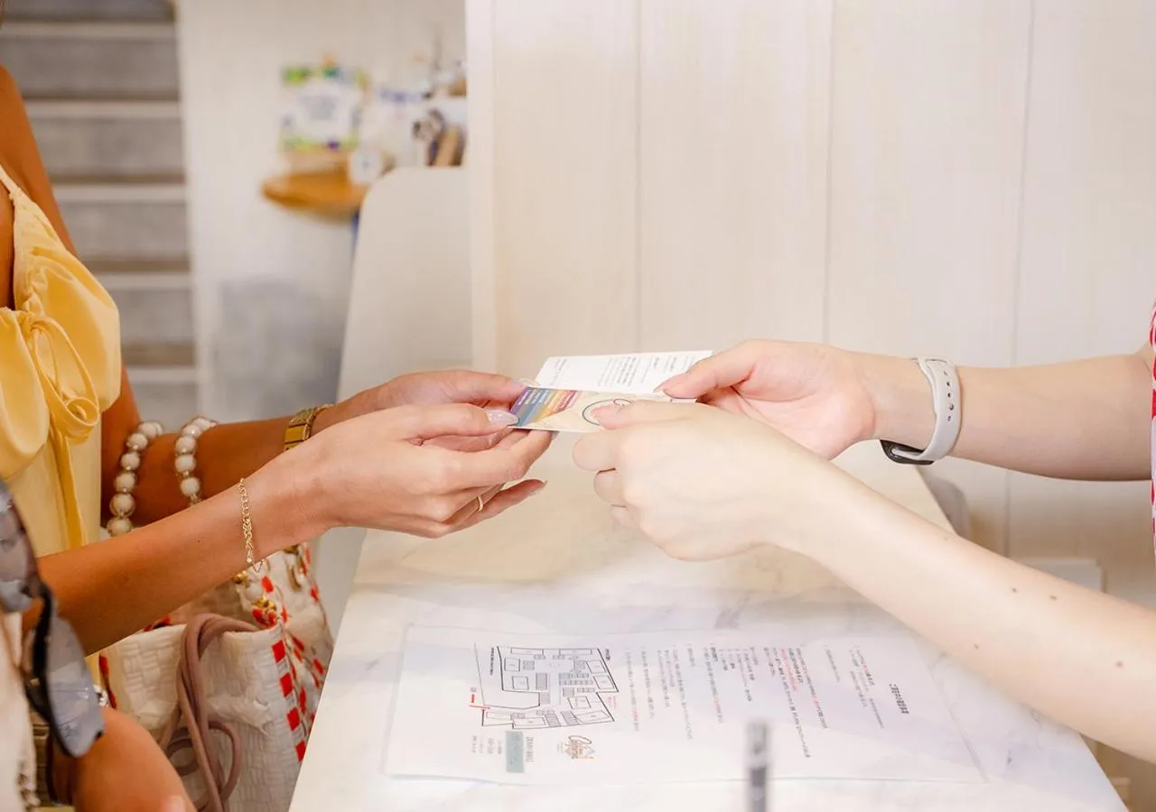 Hotel California Miyakojima Resort