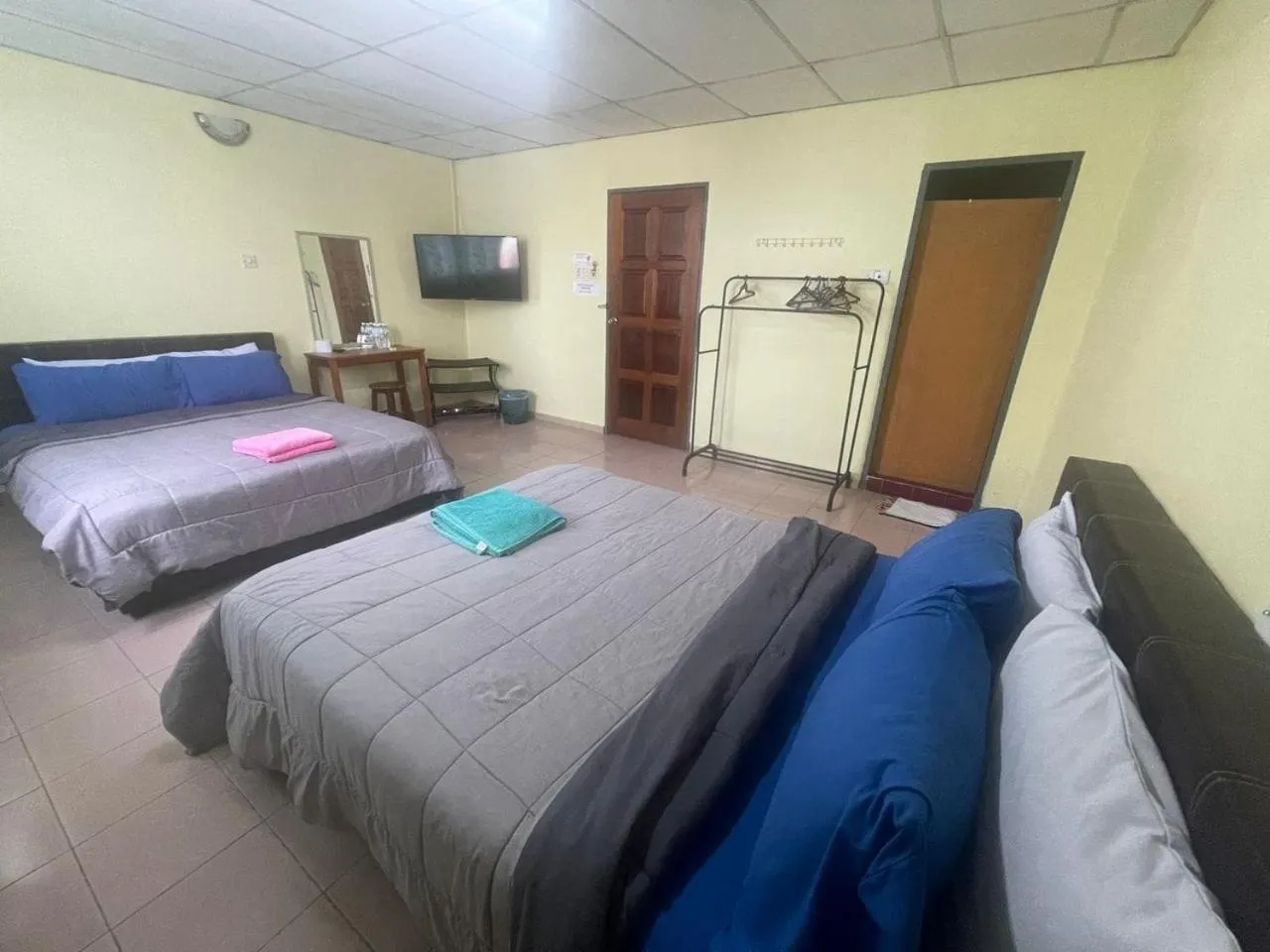 Bedroom in OYO 90914 Hotel Mei Wah