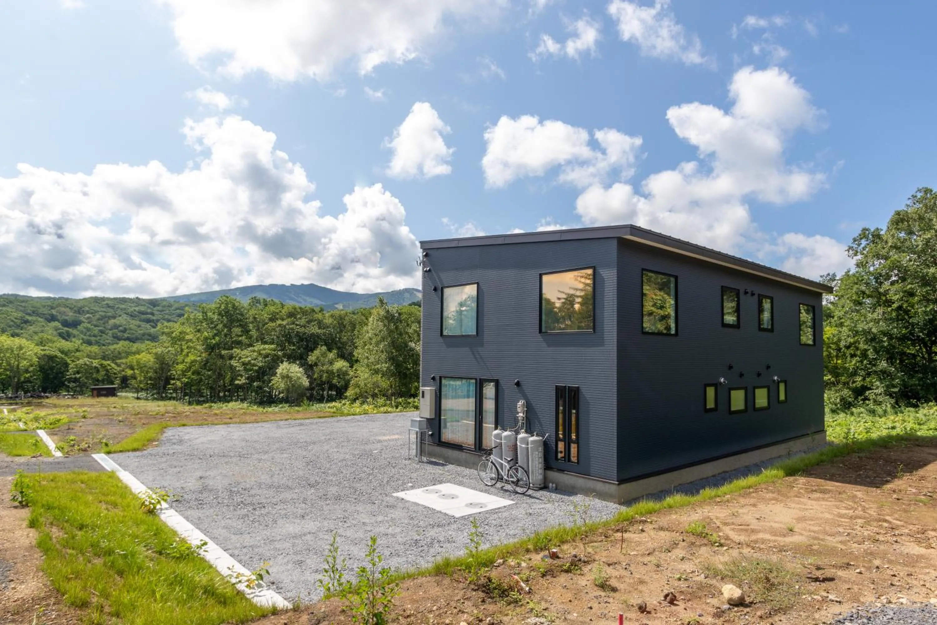 Property building in WaPura Rusutsu