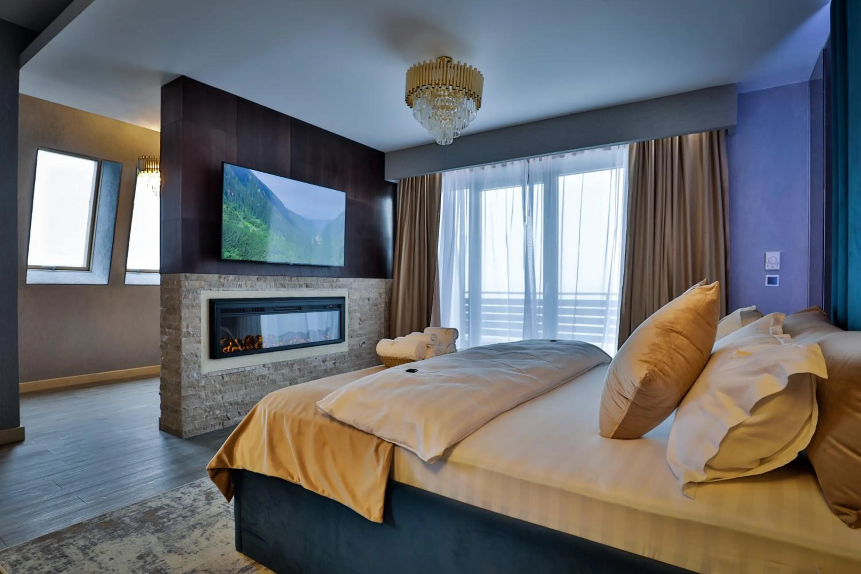 Bed in Elexus Apartments Poiana Brasov