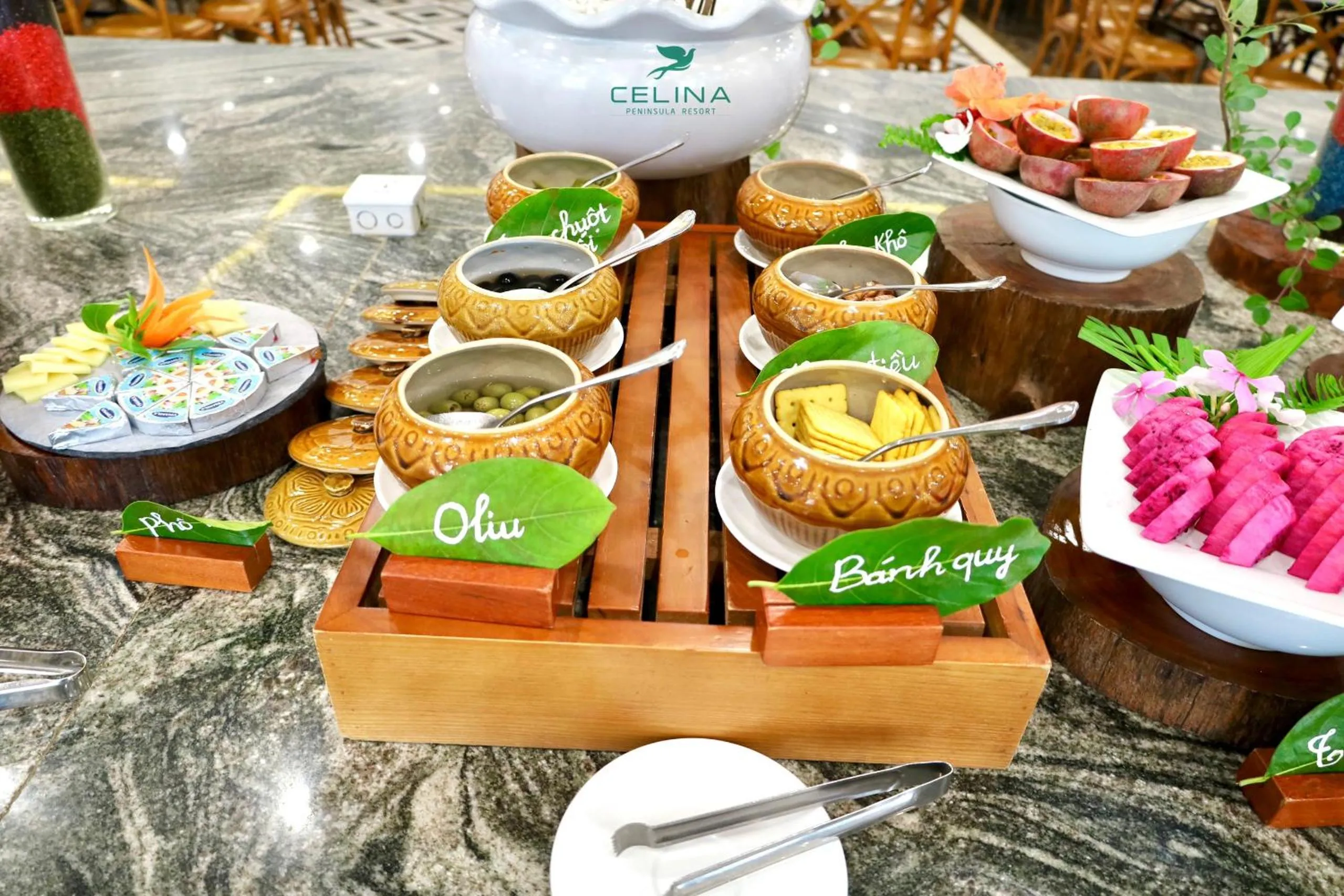 Restaurant/places to eat in Celina Peninsula Resort Quảng Bình