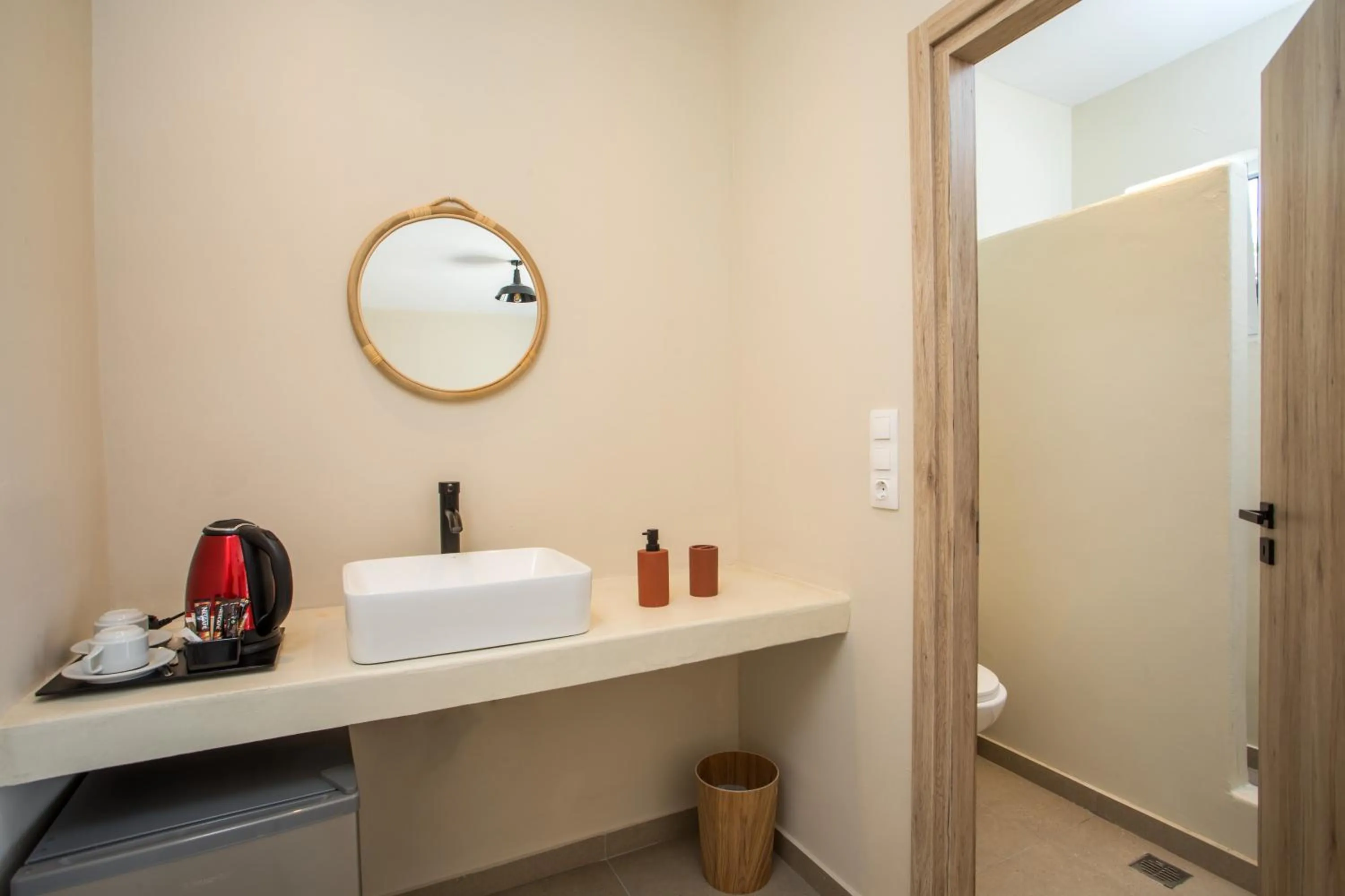 Atma Beach Rooms & Suites