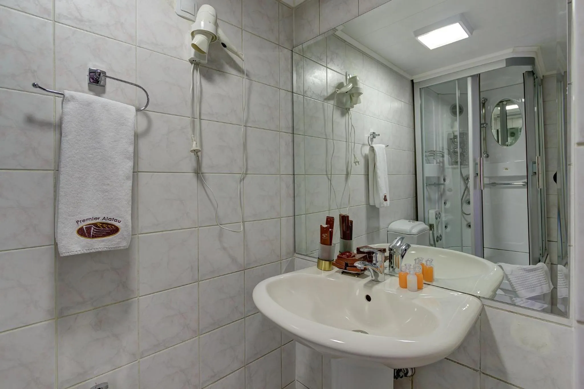 Premier Alatau Hotel