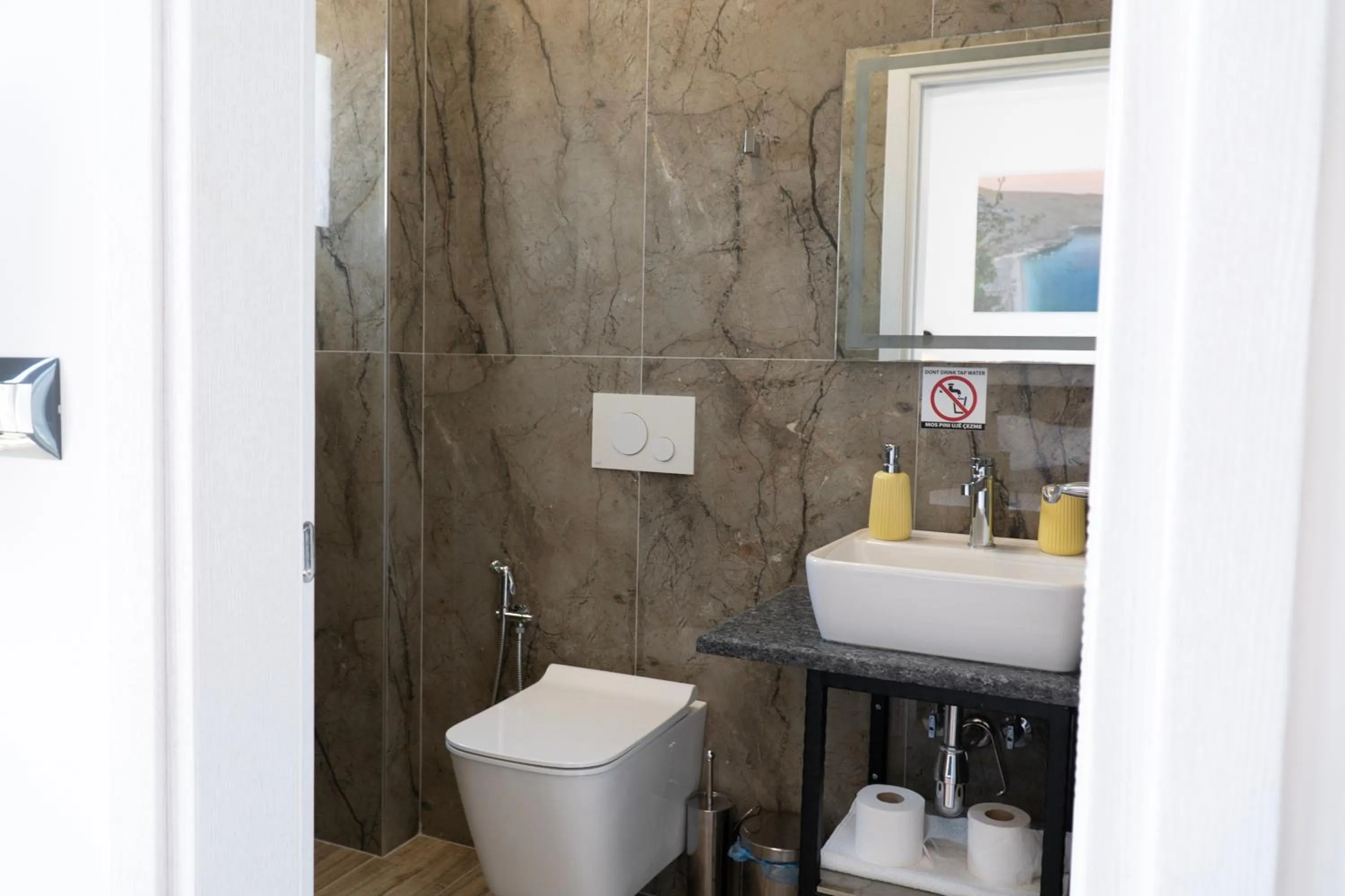 Hilltop Heaven Hotel