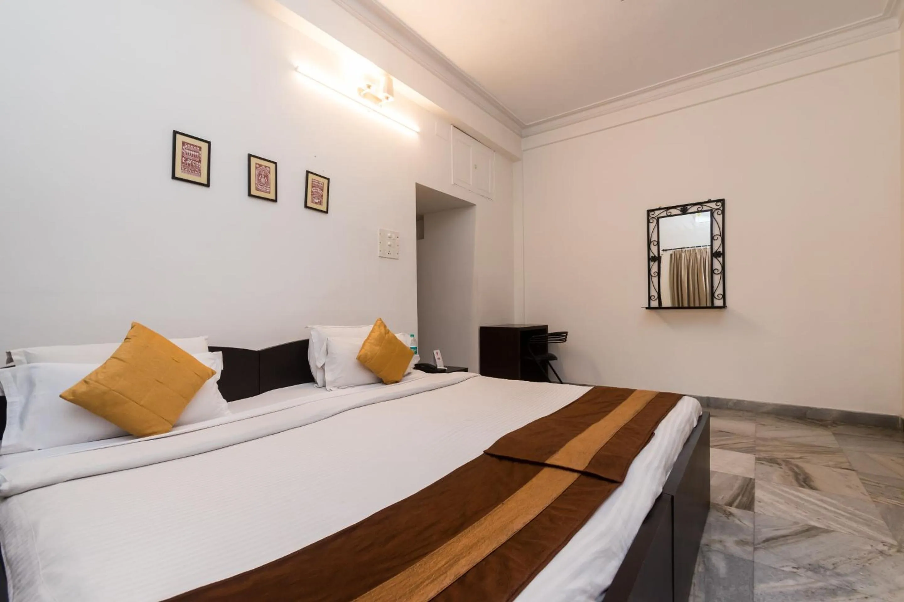 Bedroom, Bed in Super Hotel O Rathi Kunj Near City Centre Salt Lake