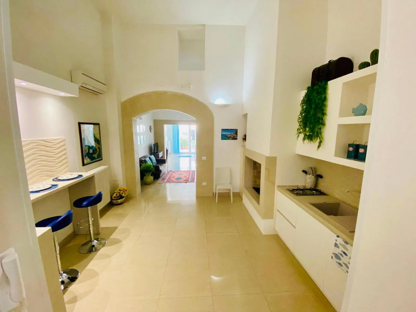 Communal kitchen in B&B Pietramare