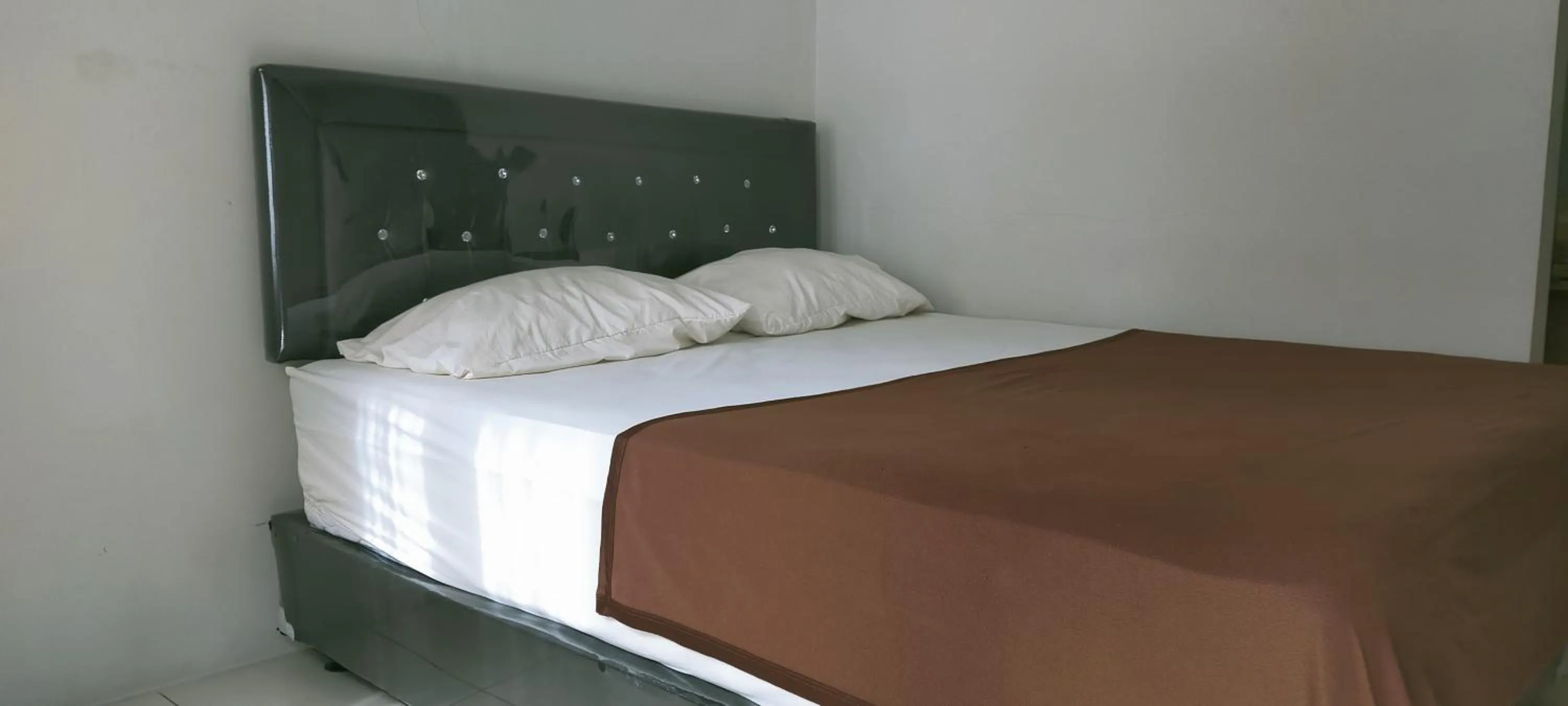 Staff, Bed in Aqsa Guest House Ciamis Syariah