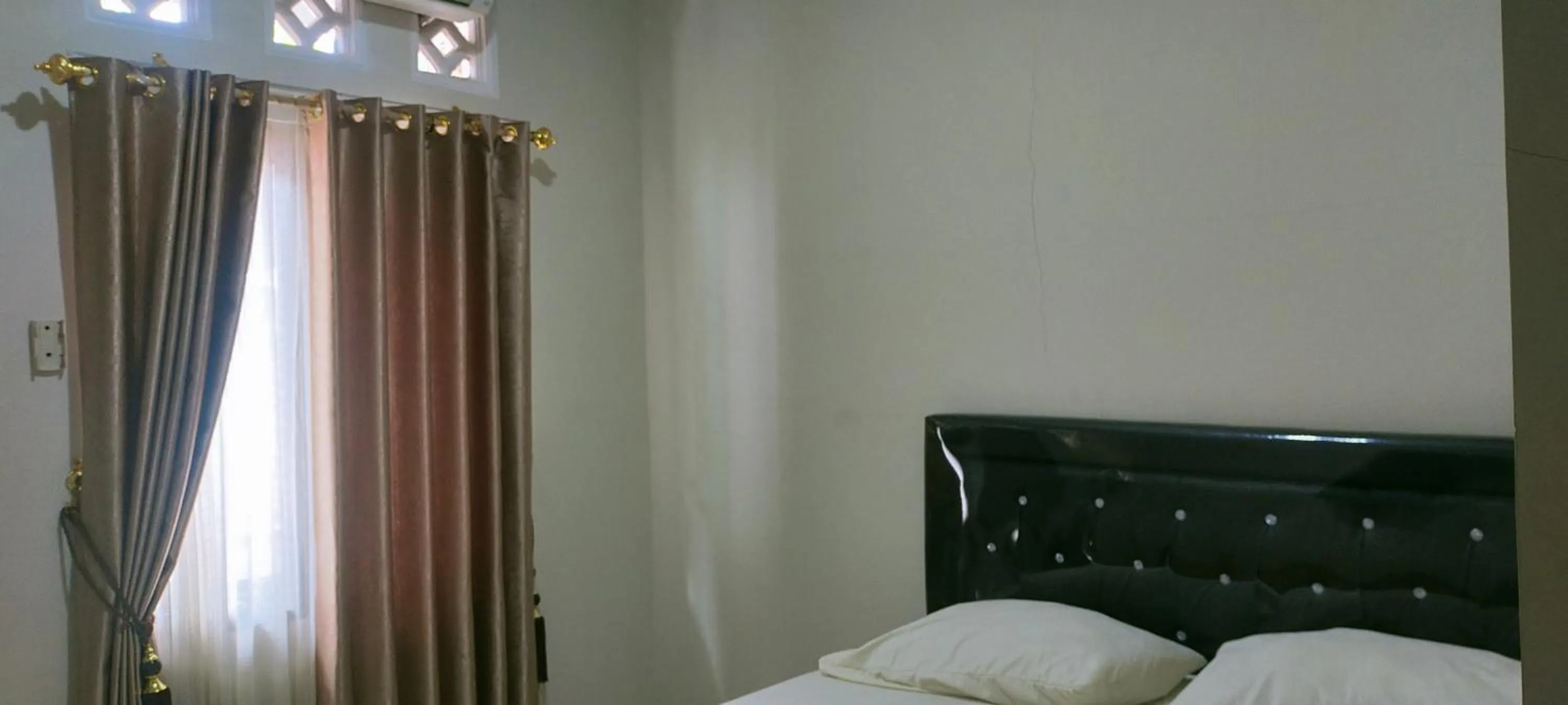 Bed in Aqsa Guest House Ciamis Syariah