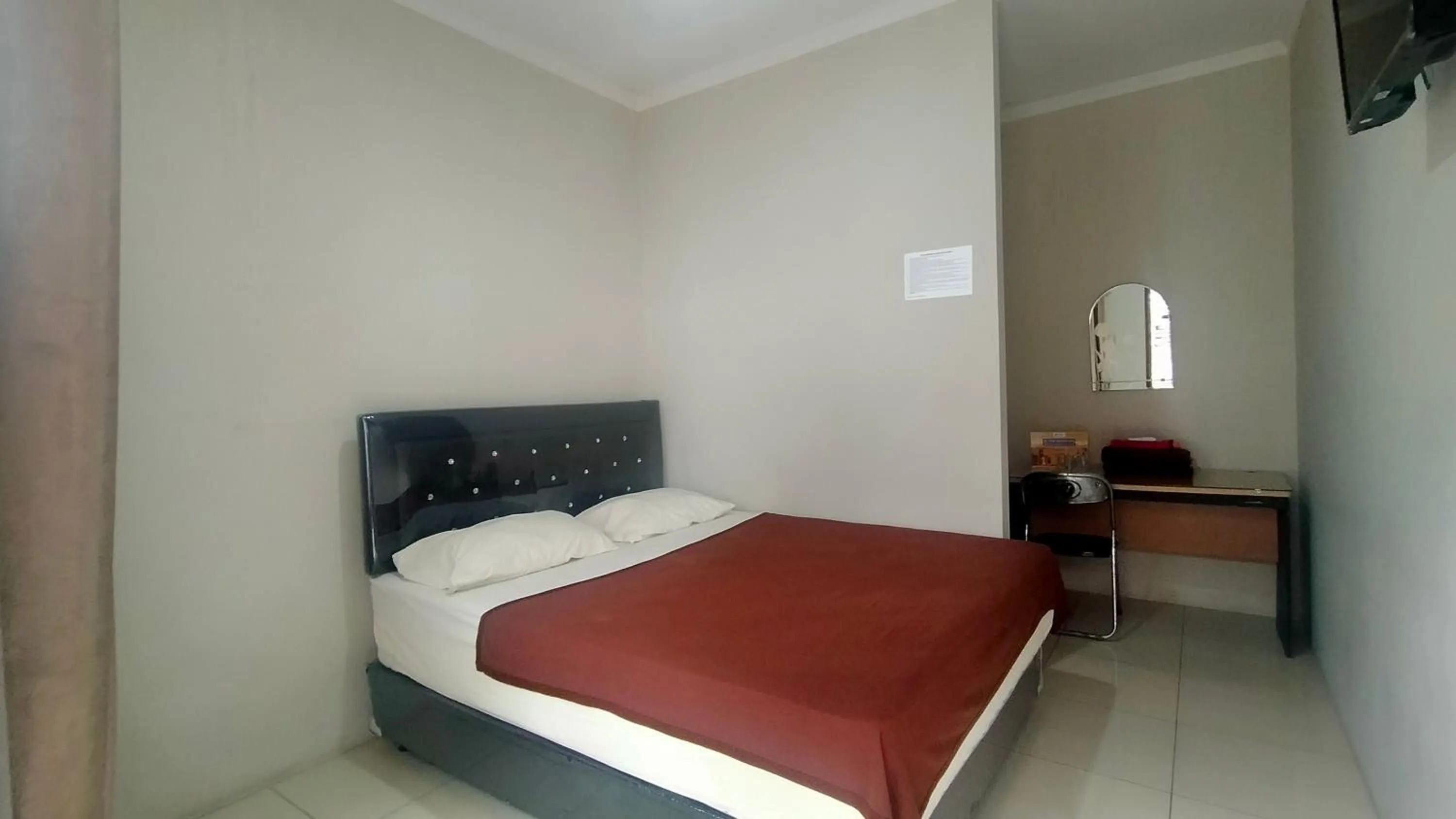 Staff, Bed in Aqsa Guest House Ciamis Syariah