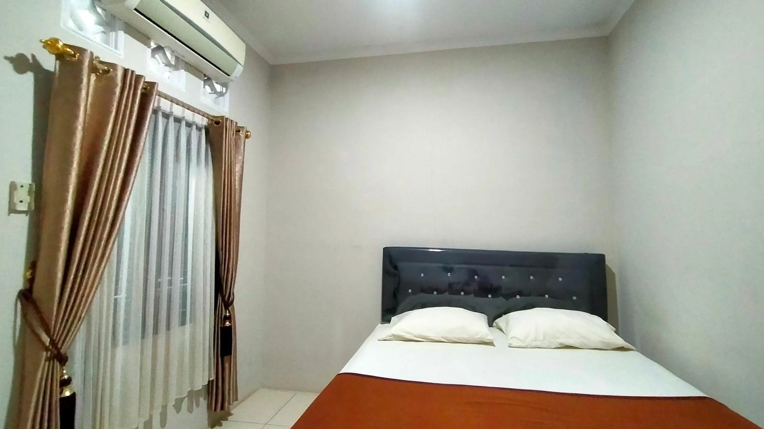 Bed in Aqsa Guest House Ciamis Syariah