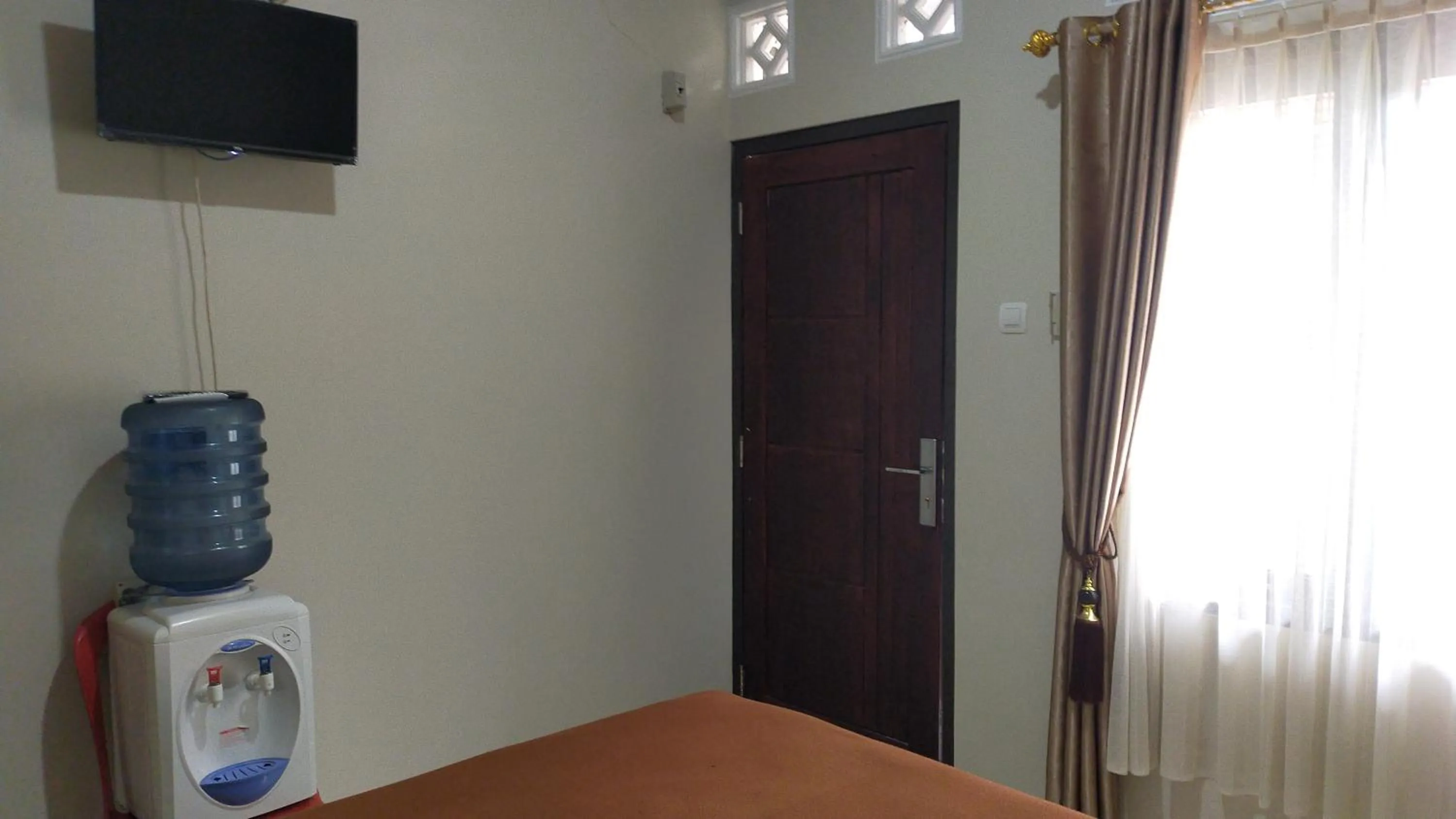 People, Bed in Aqsa Guest House Ciamis Syariah