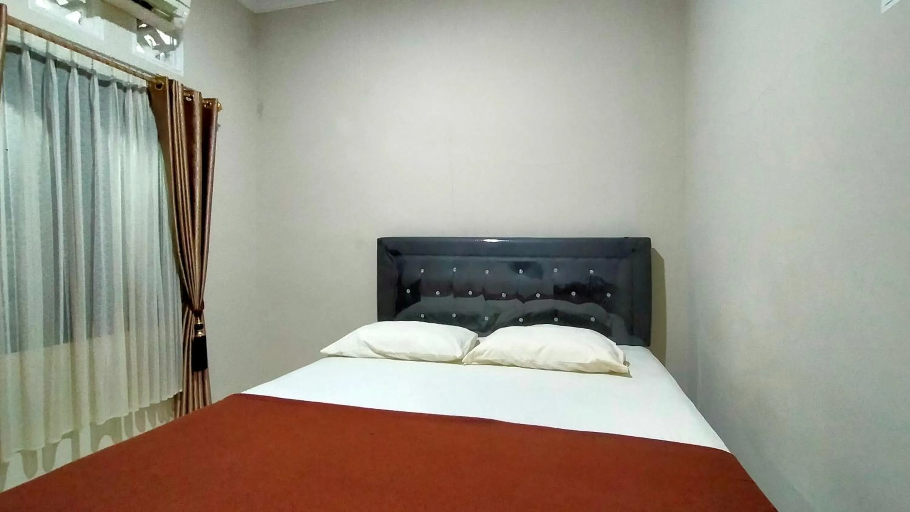 Patio, Bed in Aqsa Guest House Ciamis Syariah