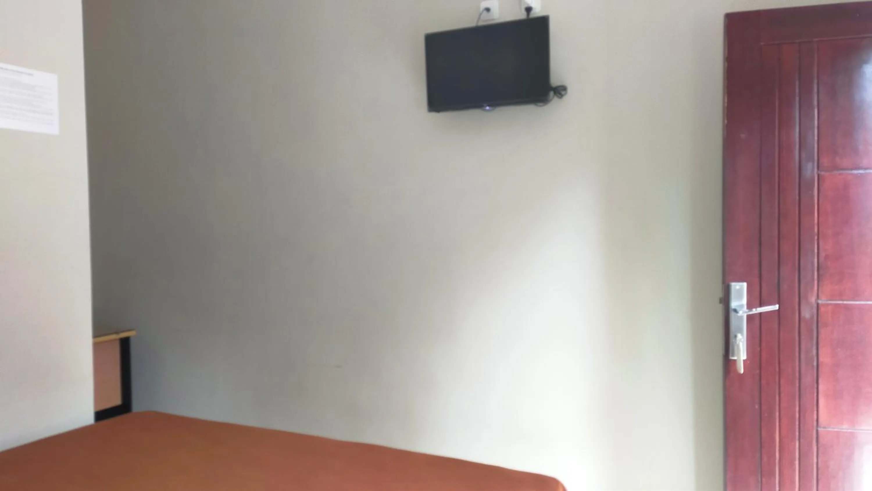 Staff, Bed in Aqsa Guest House Ciamis Syariah