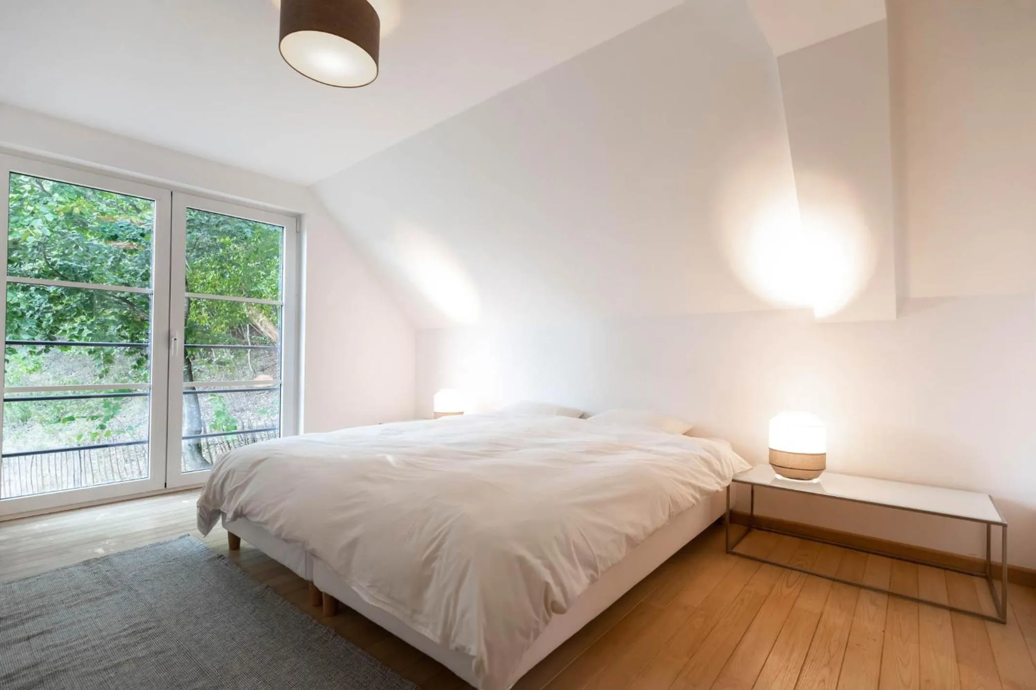 Photo of the whole room, Bed in Château du Pont d'Oye