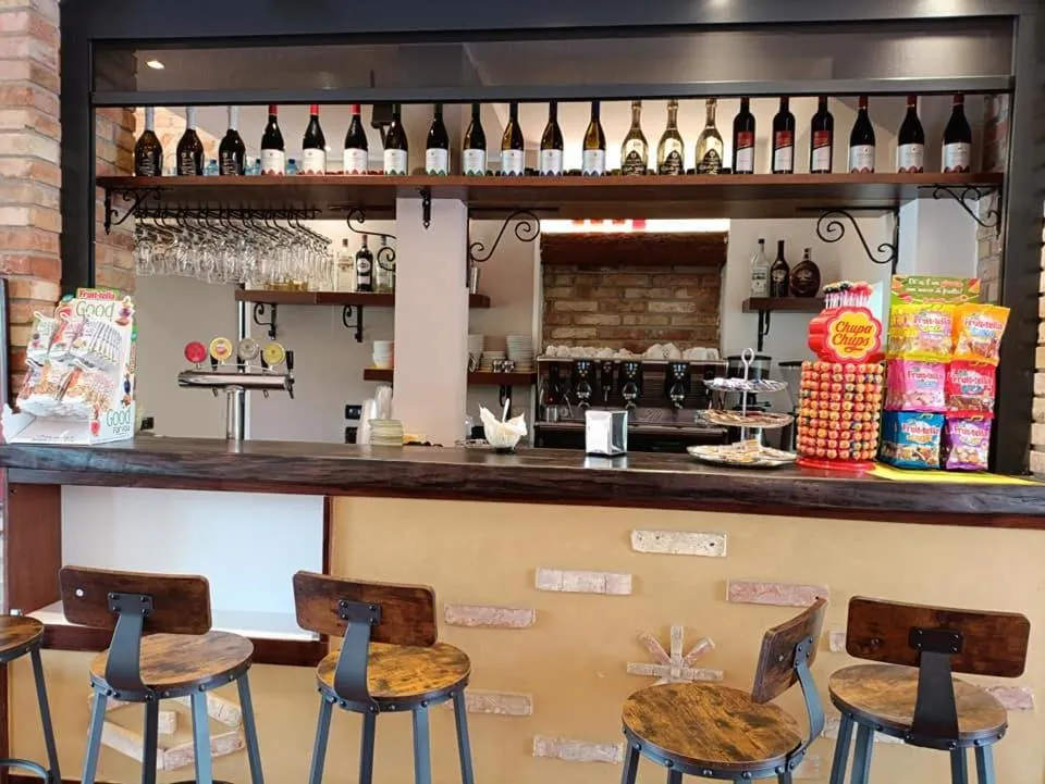 Lounge or bar in Hotel Residence - Il Giardino del Cigno