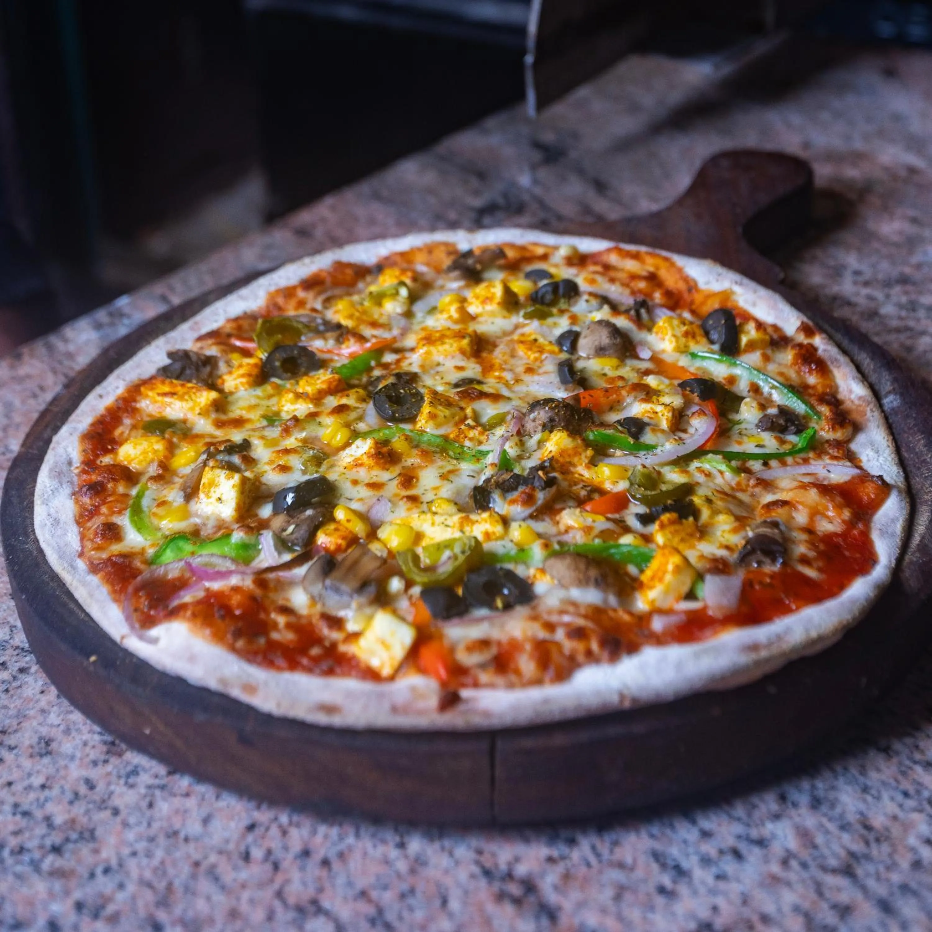 Food and drinks in De Rock Jungle Living Resort