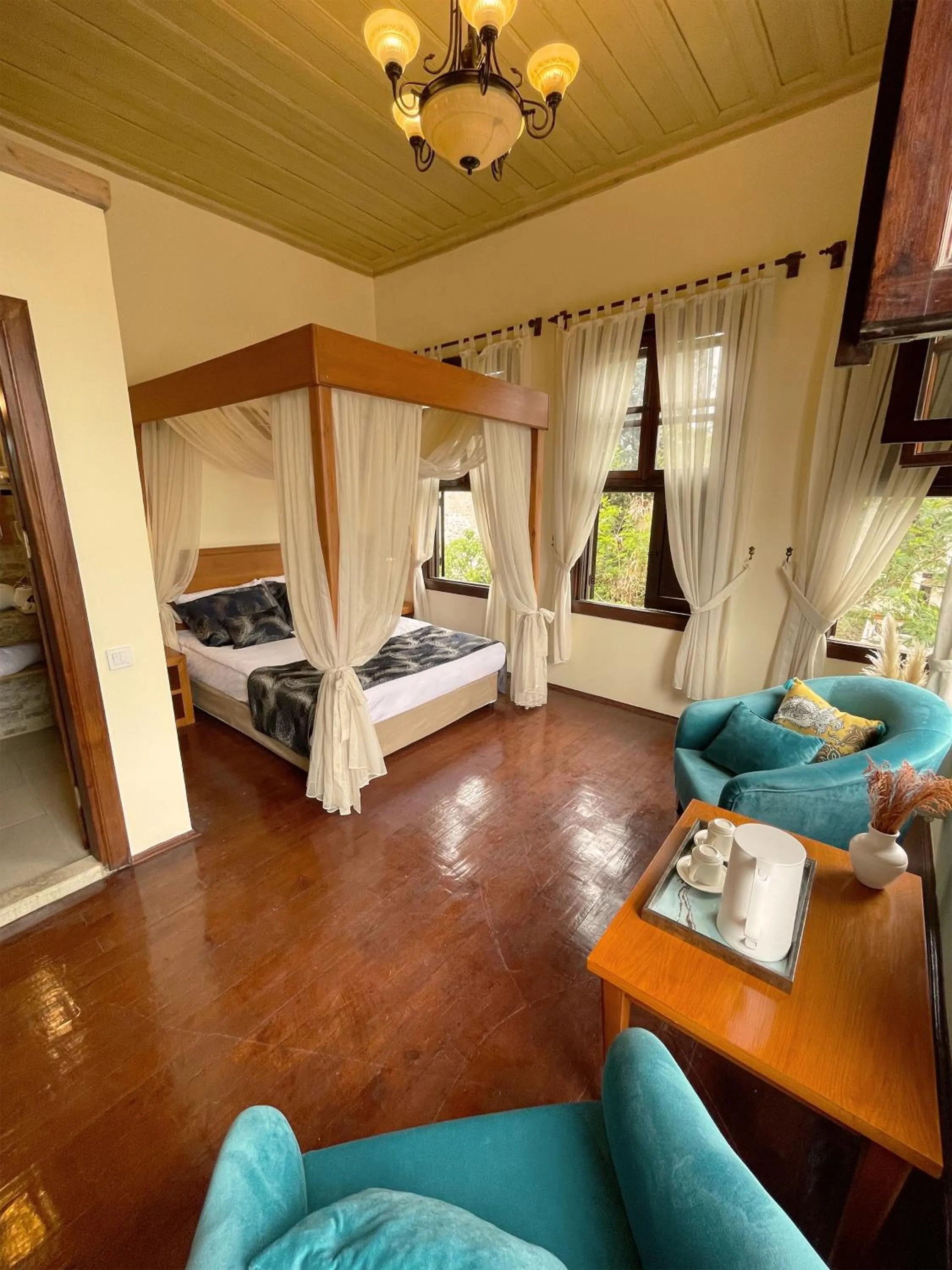 Bed in Hotel Mille Kaleiçi