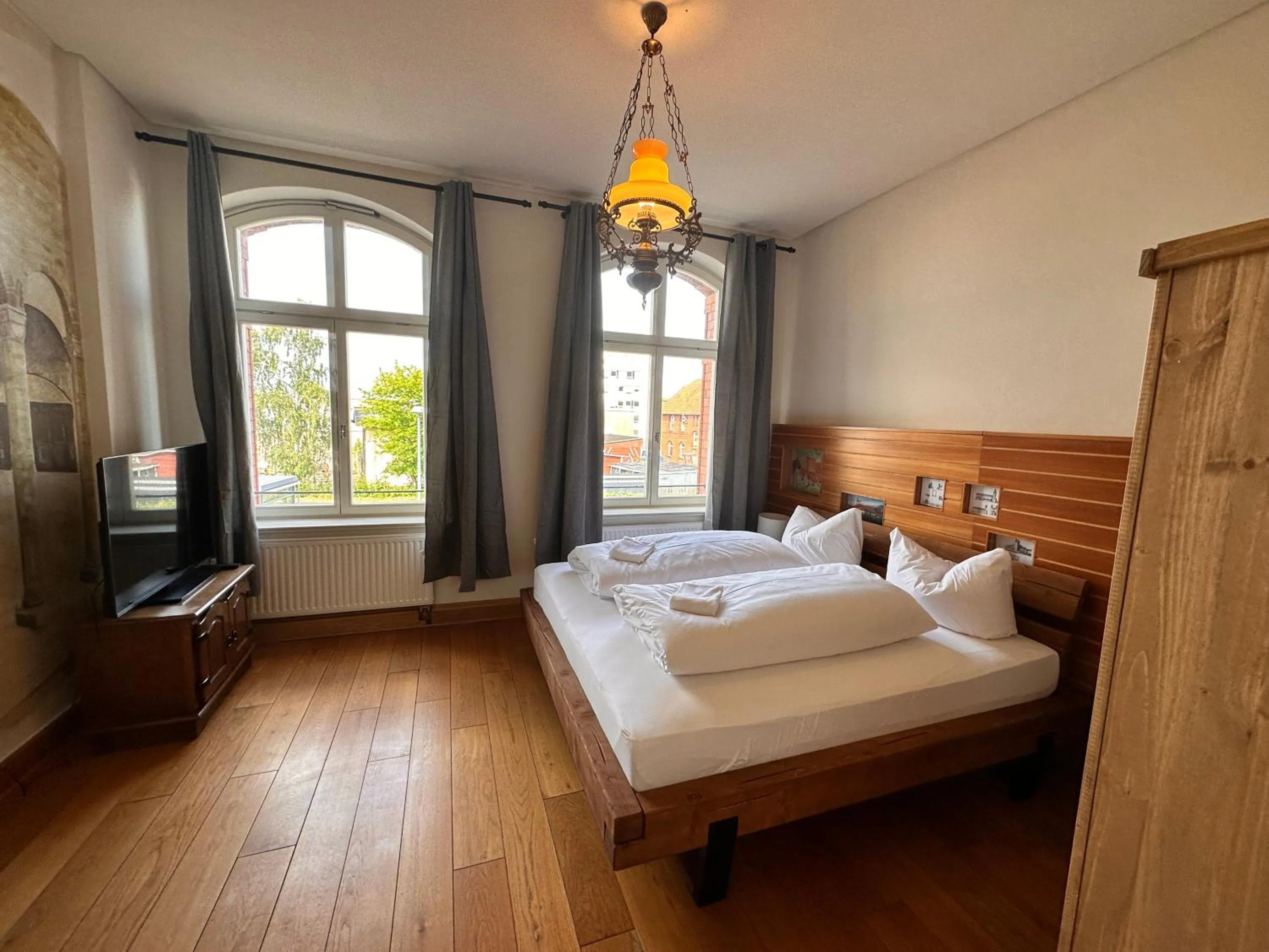 TV and multimedia, Bed in Altstadthotel Ilsenburg