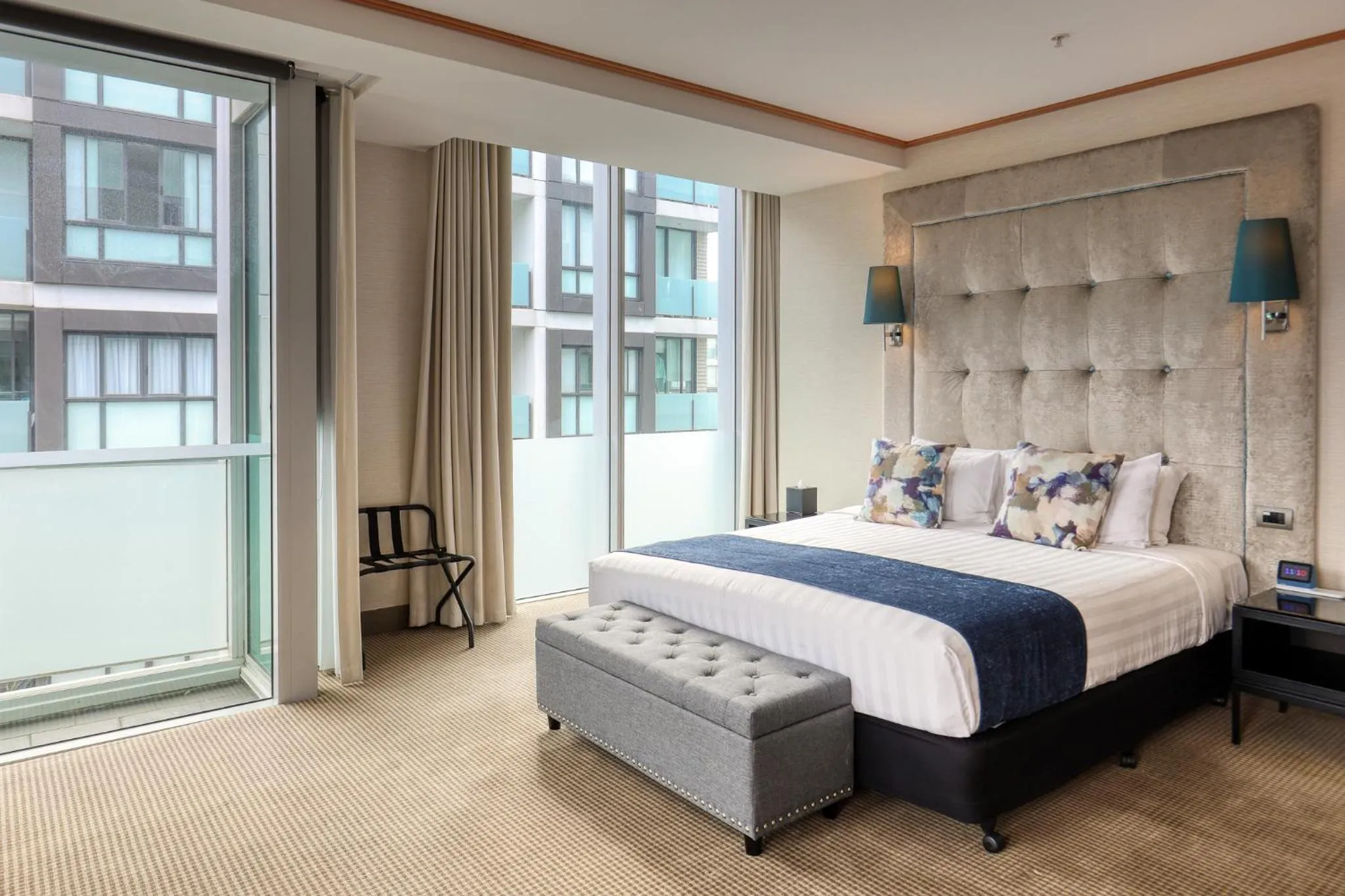 Bedroom, Bed in Marsden Viaduct