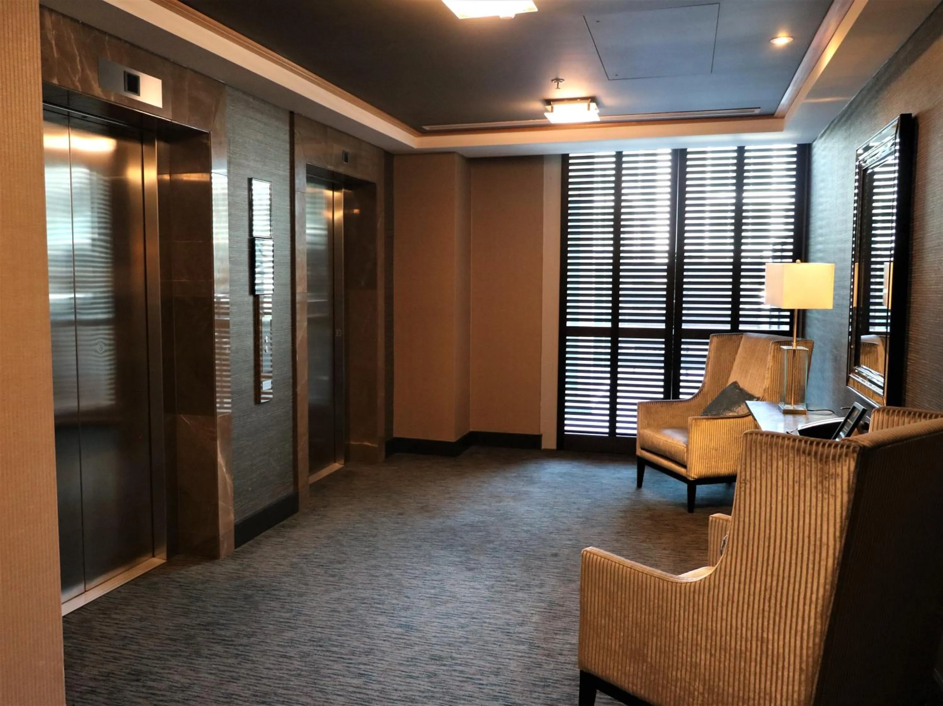 Seating area in Marsden Viaduct