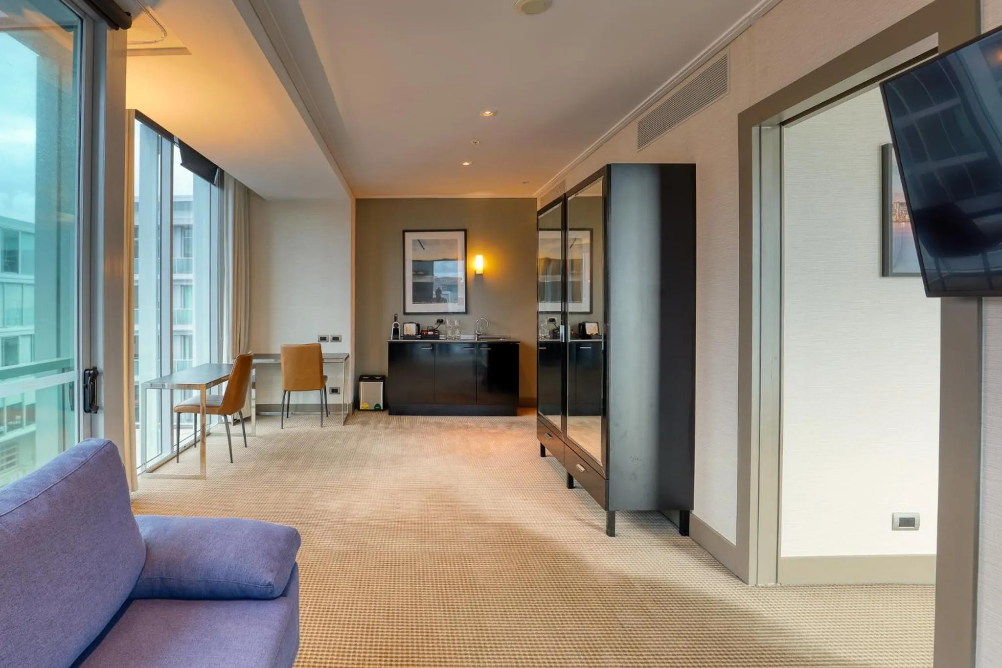 Coffee/tea facilities in Marsden Viaduct