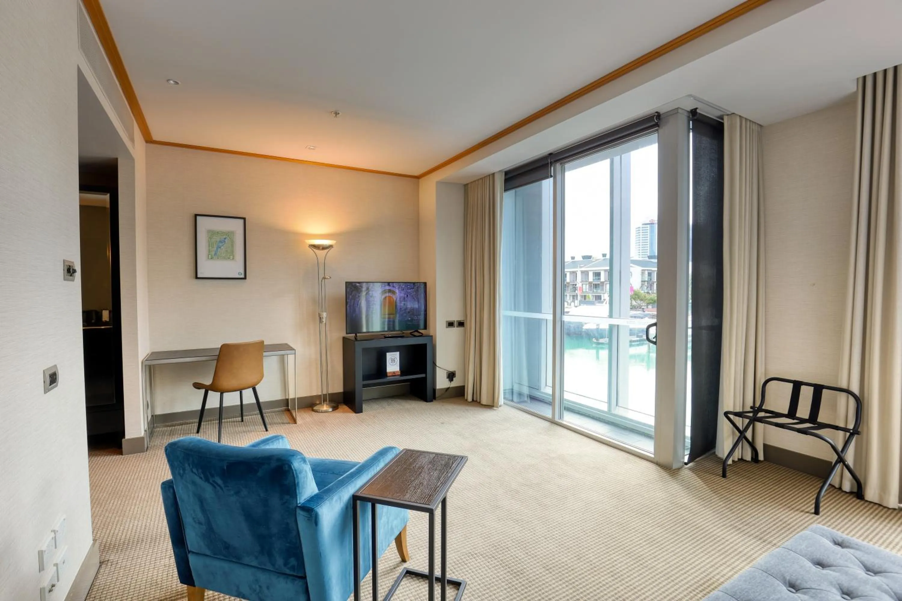 TV and multimedia in Marsden Viaduct