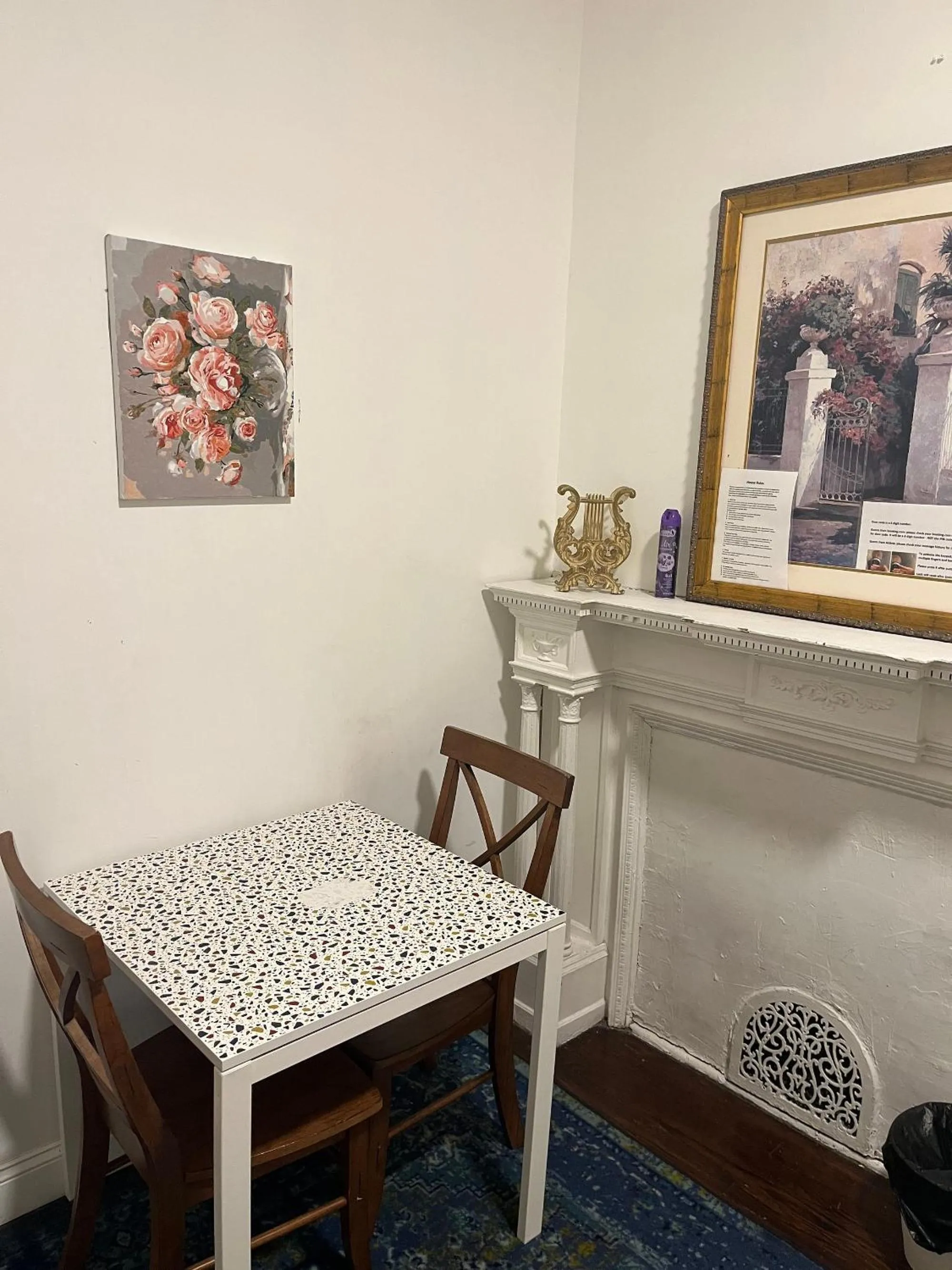 Dining area in Legacy - Spring Garden University City