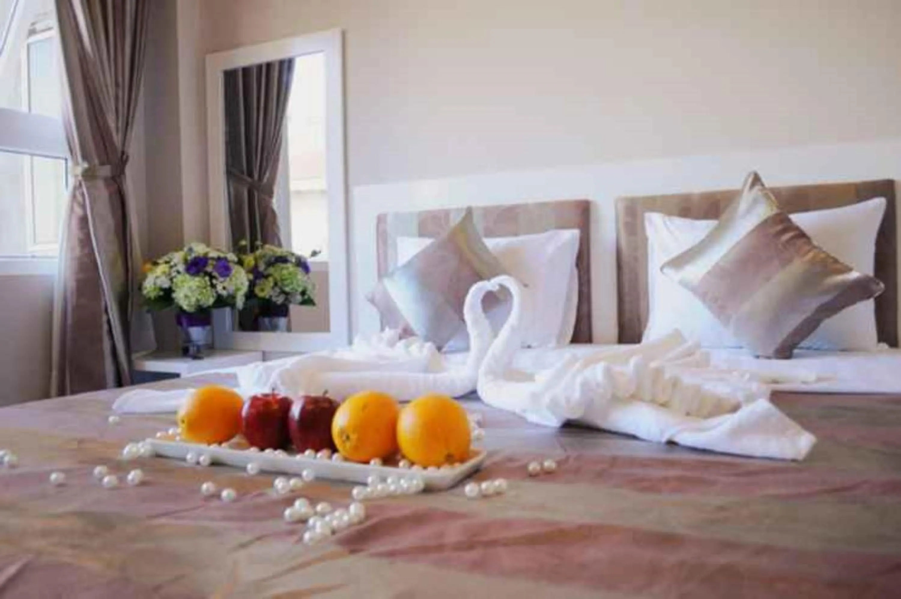 Bedroom, Bed in Van Nam Hotel