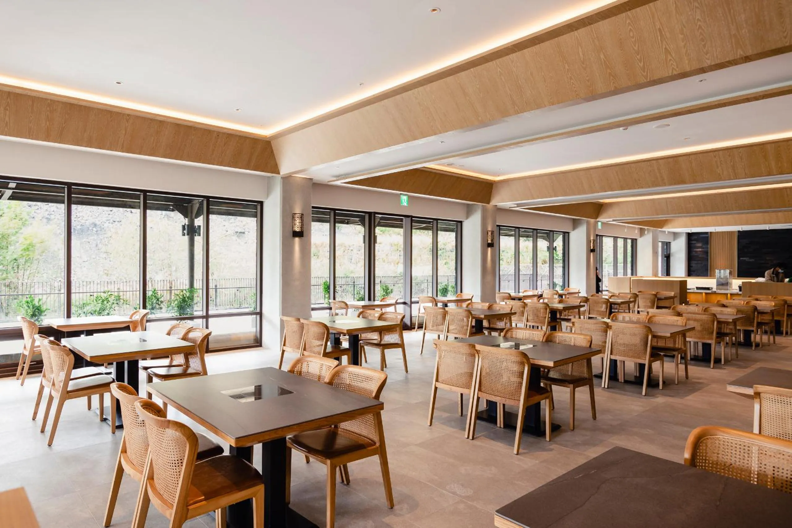 Restaurant/places to eat in Samiling Resort