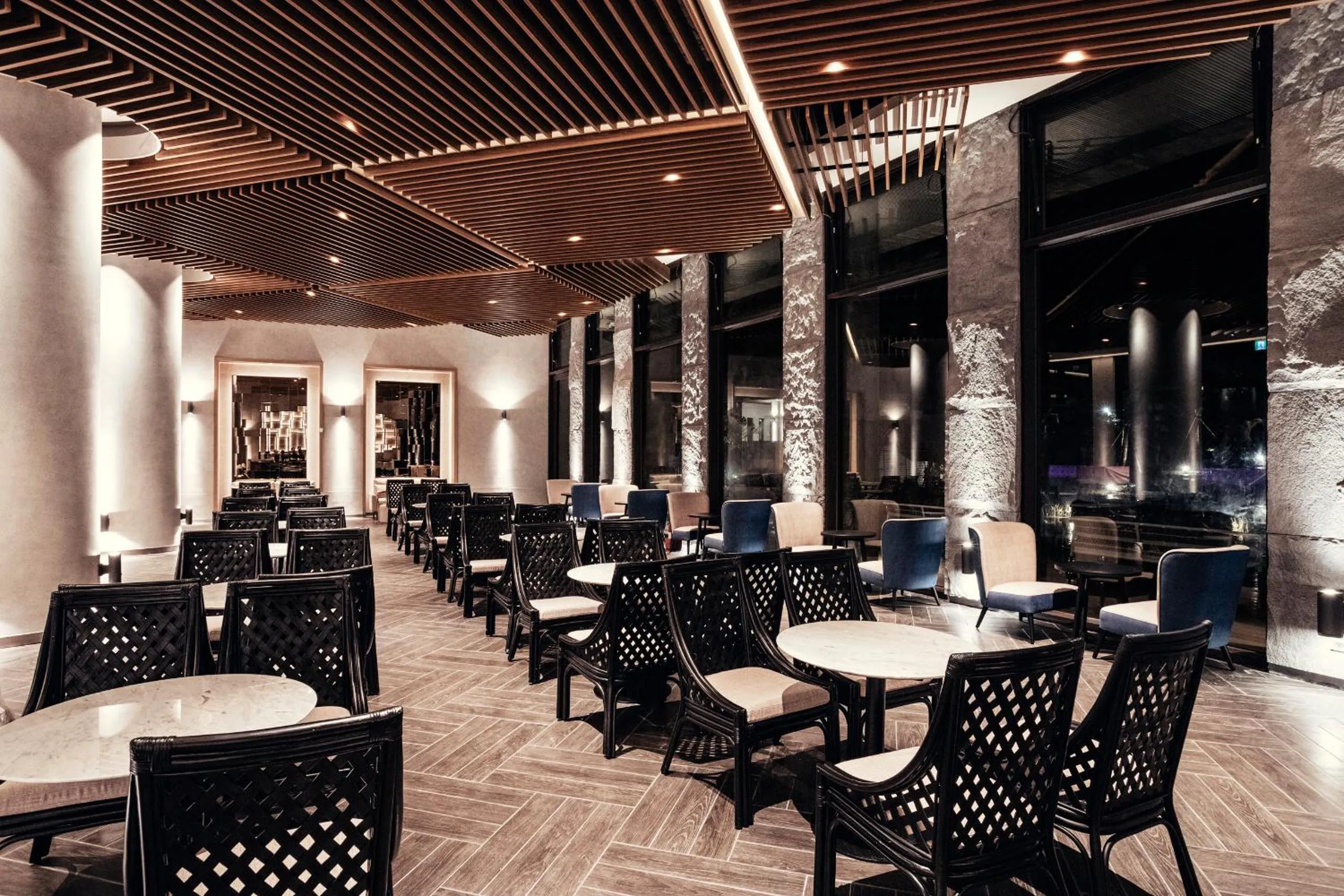 Restaurant/places to eat in Samiling Resort