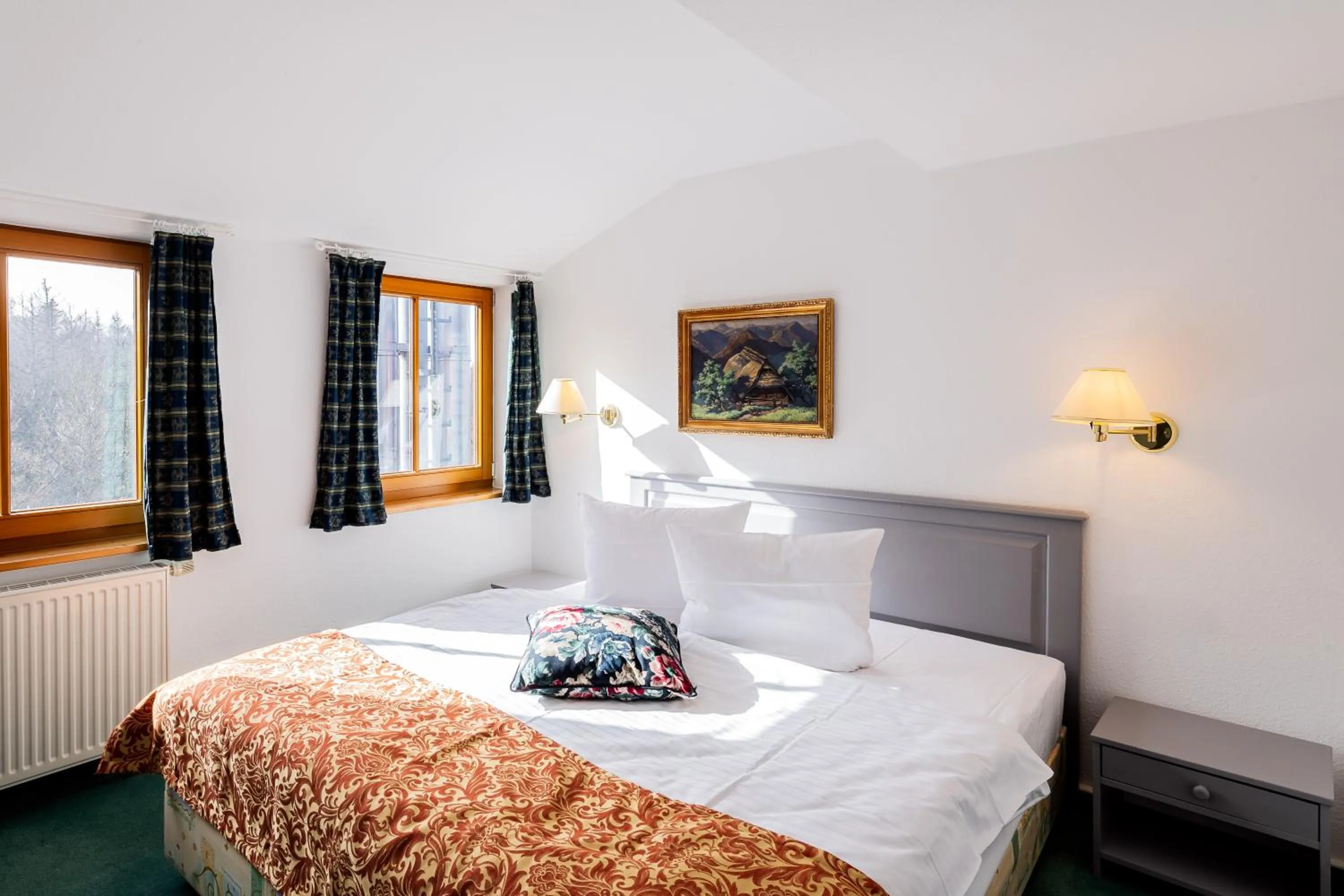 Photo of the whole room, Bed in Parkhotel Hohnstein by STEIGER Hotels
