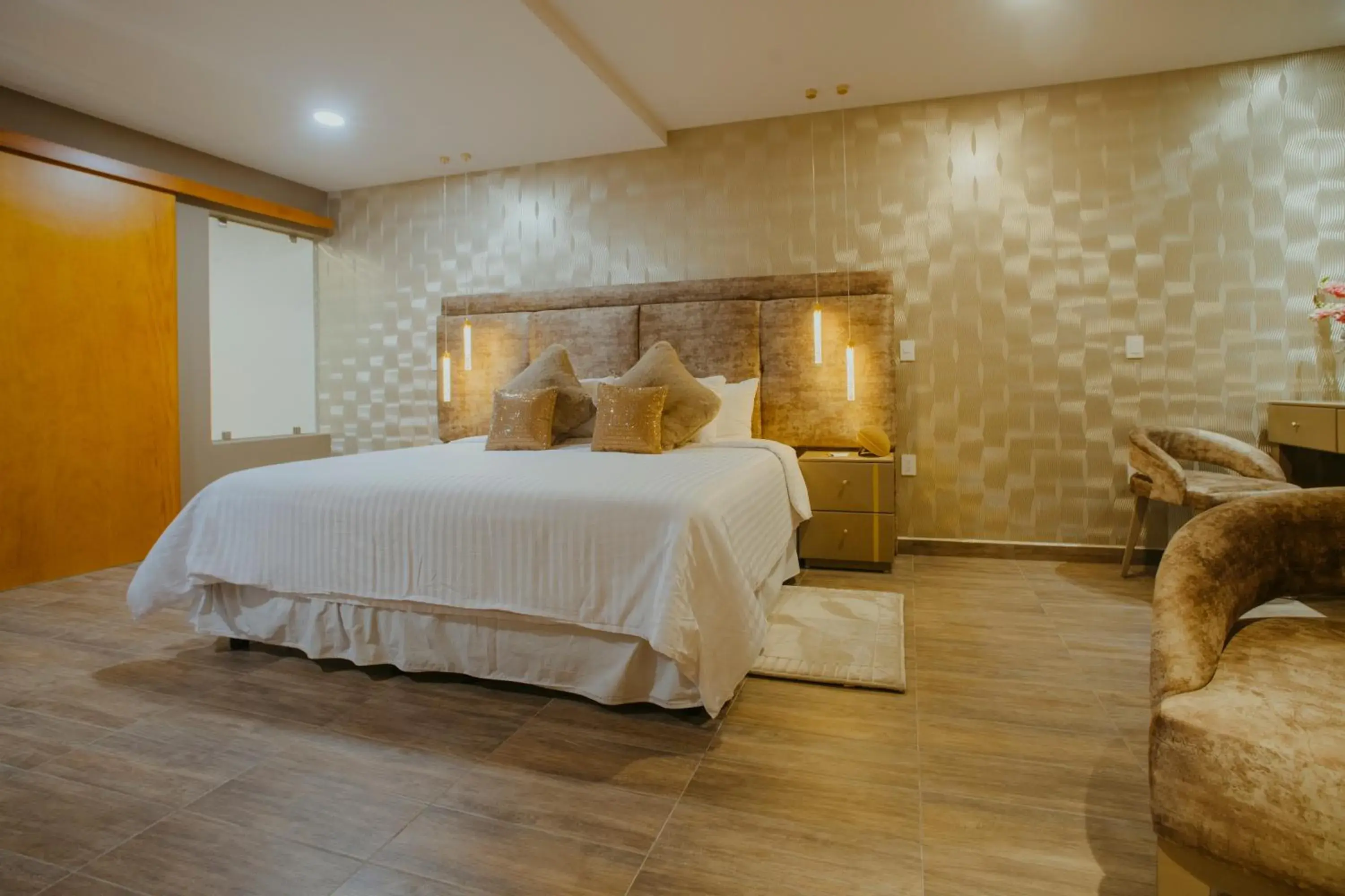 King Suite with Spa Bath in ArcoSodi Hotel Boutique King Suite with Spa Bath in ArcoSodi Hotel Boutique