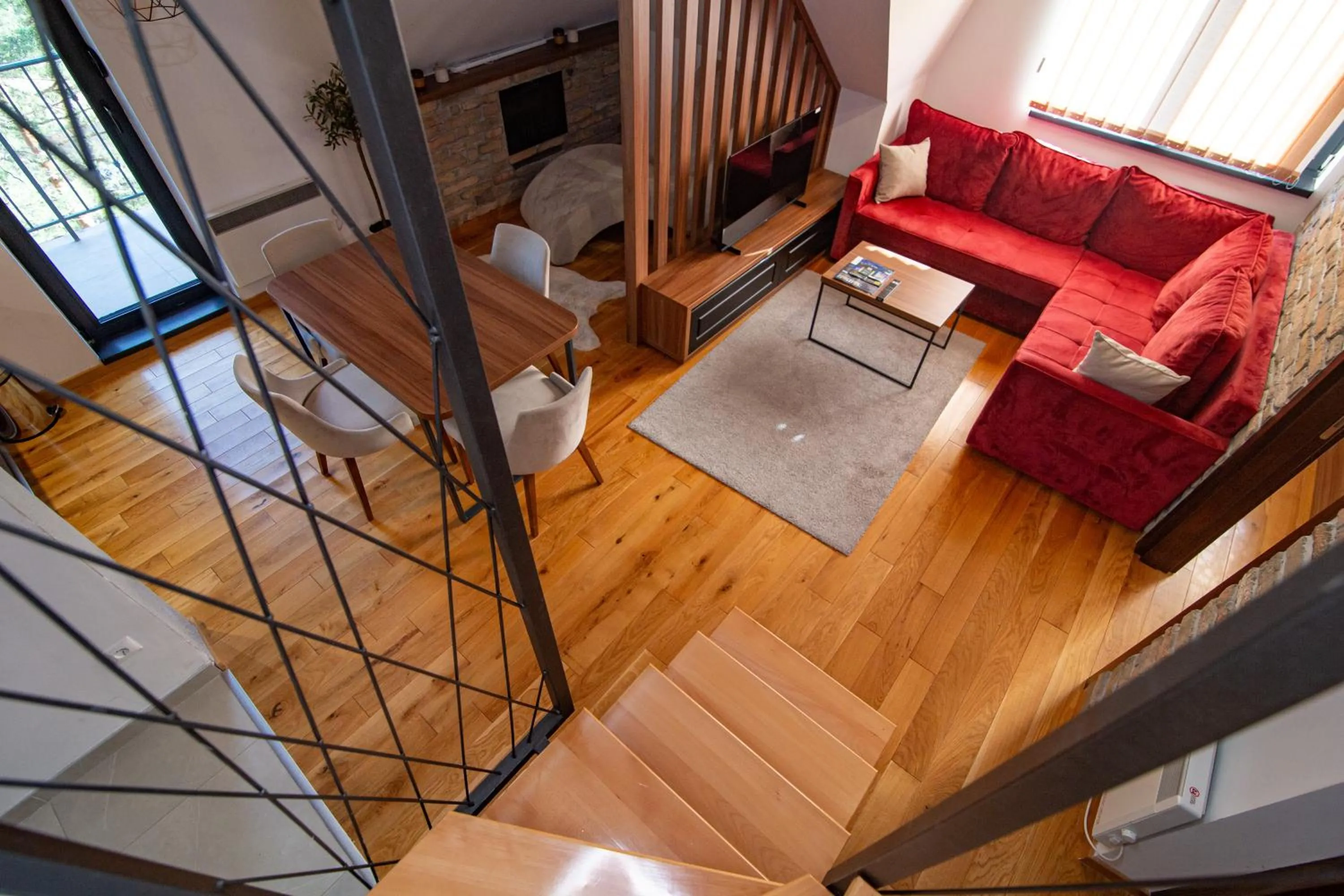 TV and multimedia in Titova Vila Zlatibor