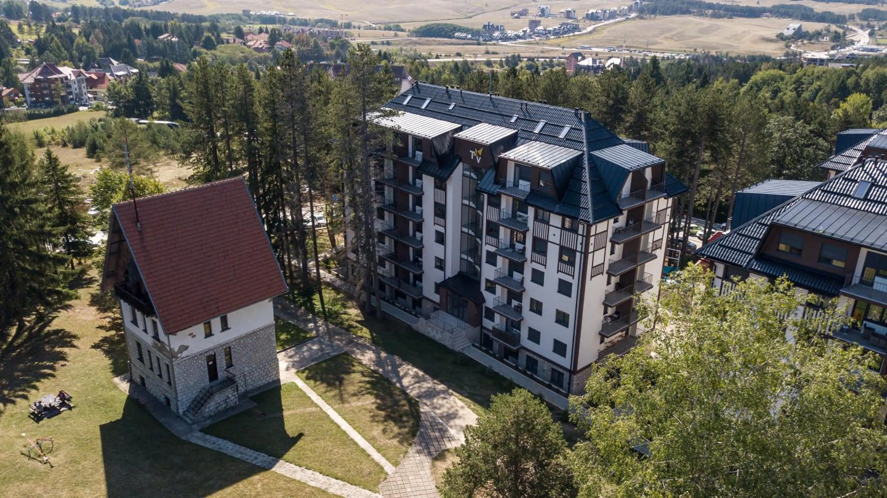 Property building in Titova Vila Zlatibor