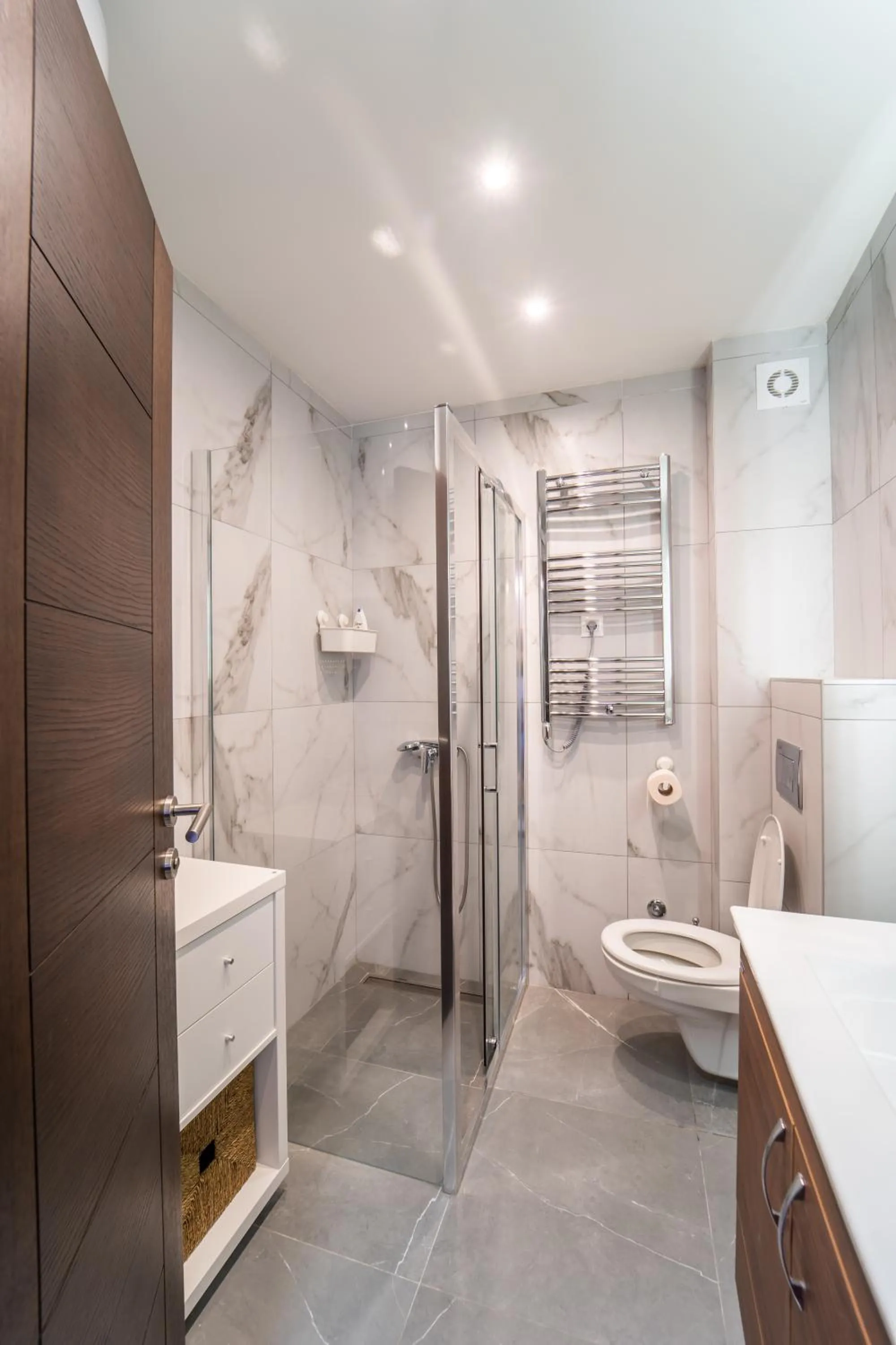 Shower in Titova Vila Zlatibor