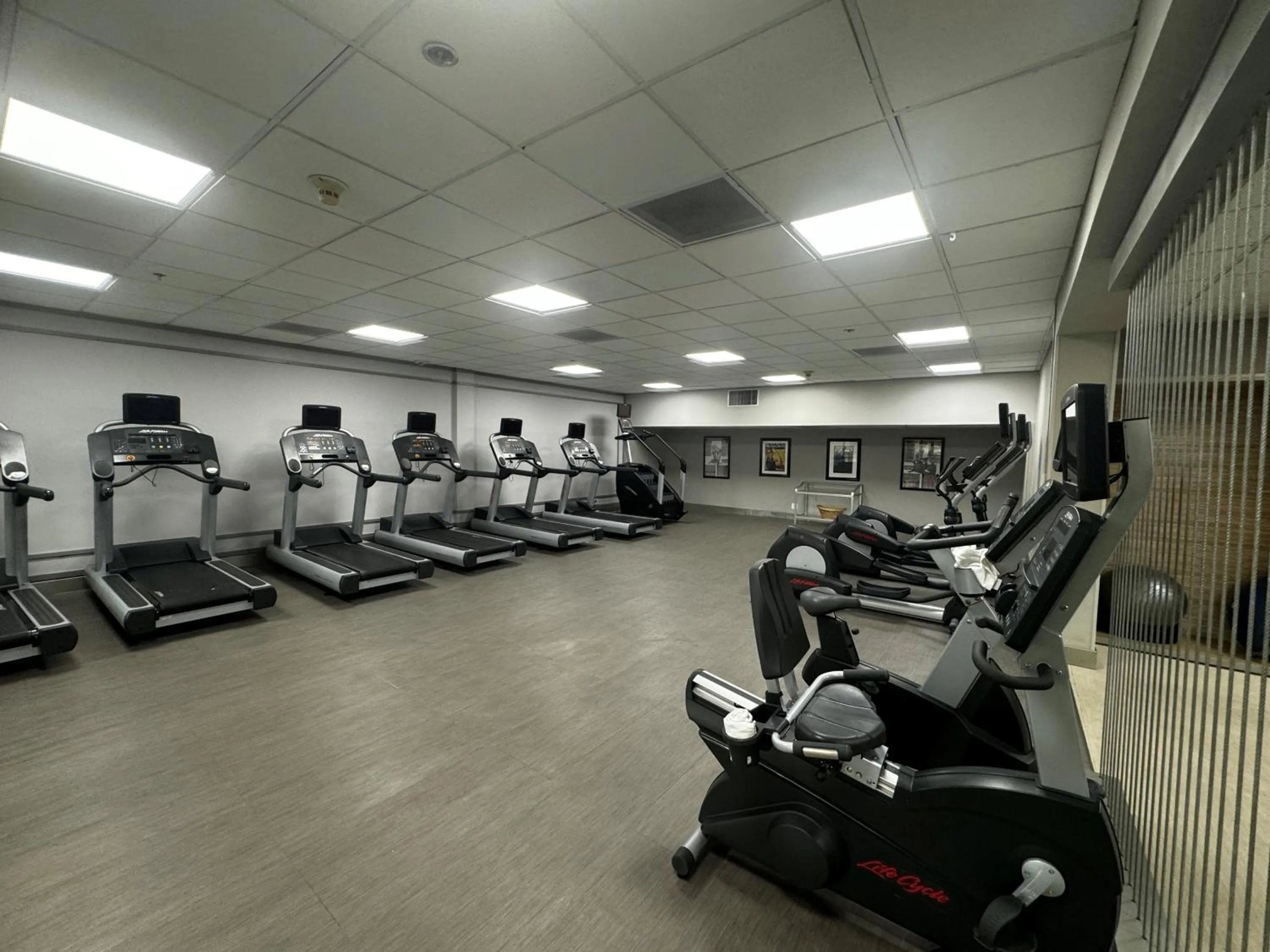 Fitness centre/facilities in Wingate Houston near NRG Park/Medical Center