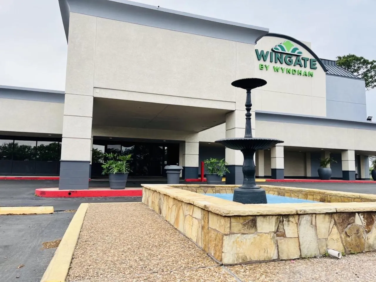 Property building in Wingate Houston near NRG Park/Medical Center