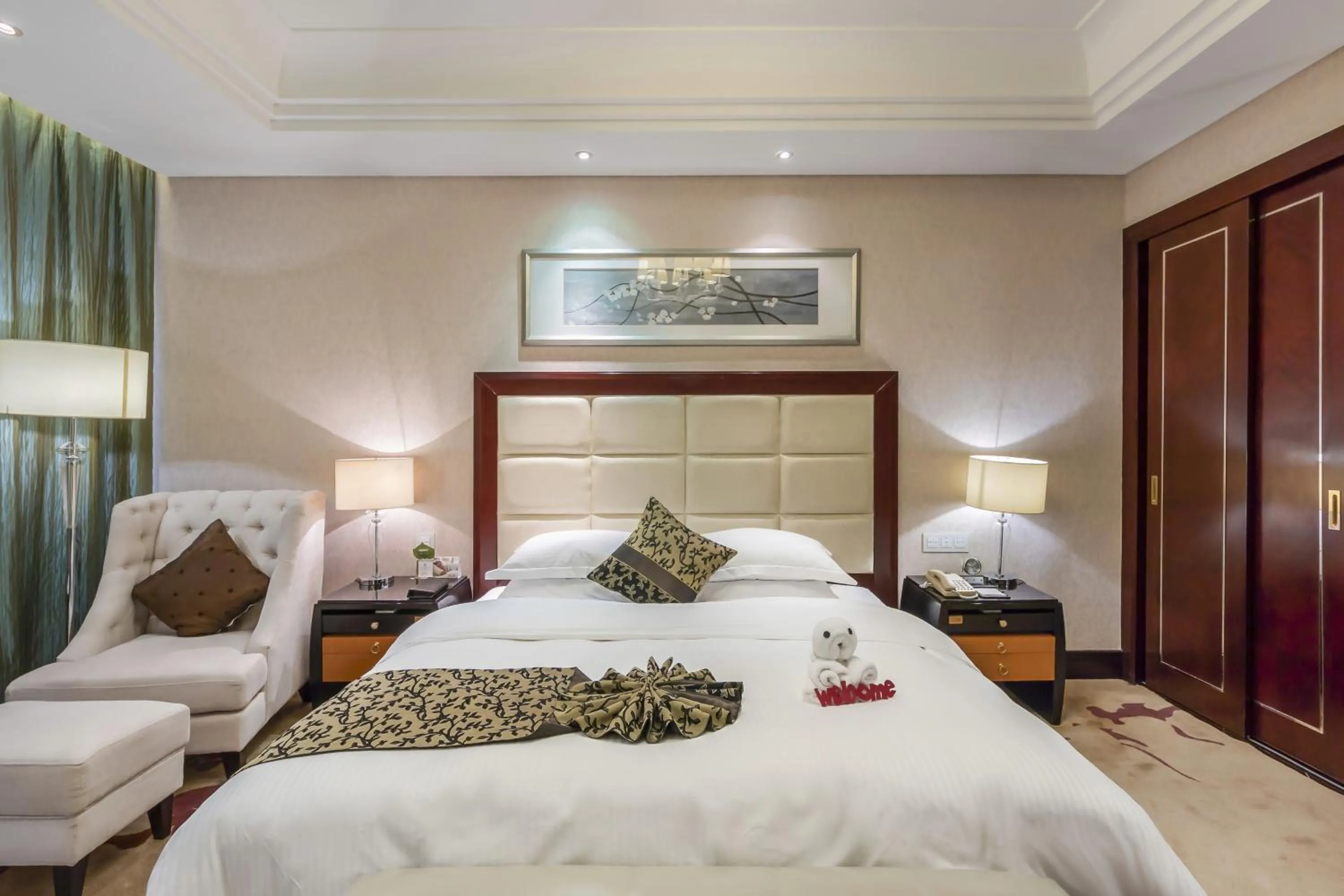 Bed in Wyndham Xinyang Downtown