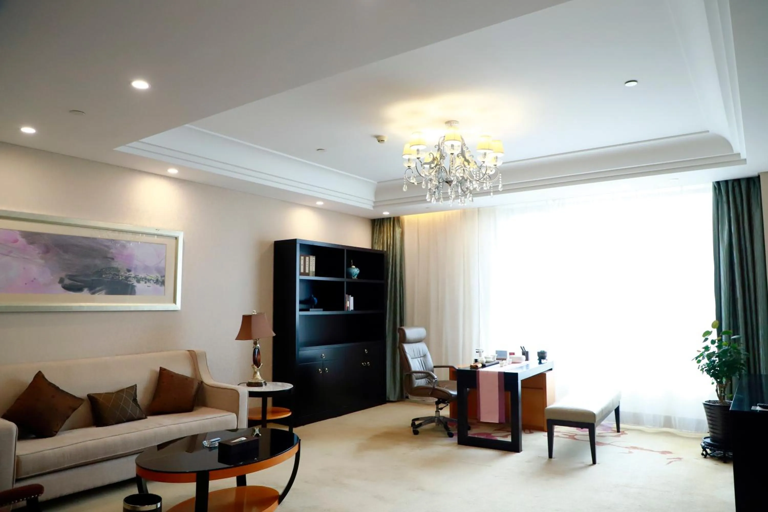 Wyndham Xinyang Downtown