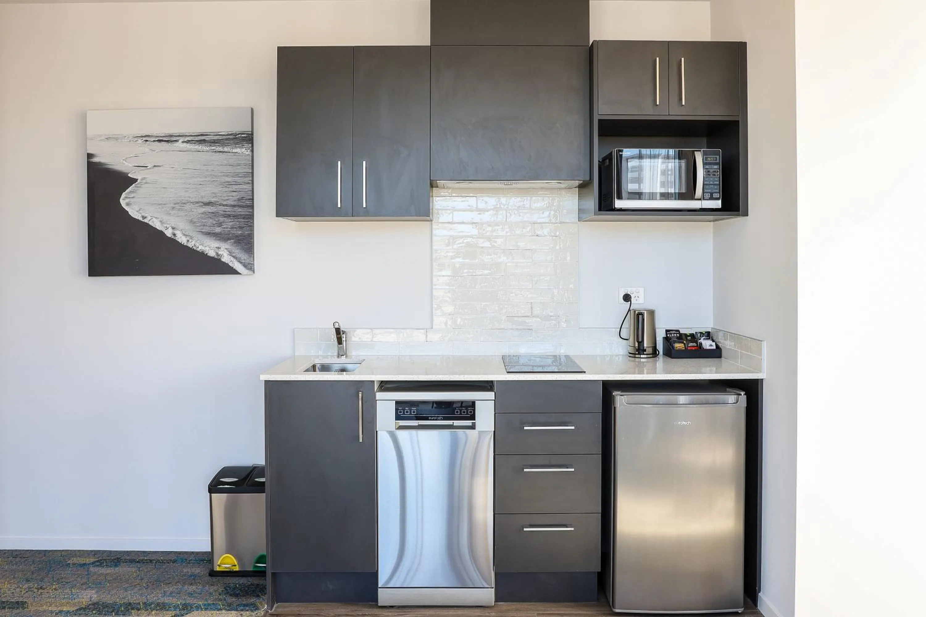 Coffee/tea facilities in Ramada by Wyndham Wellington Taranaki Street