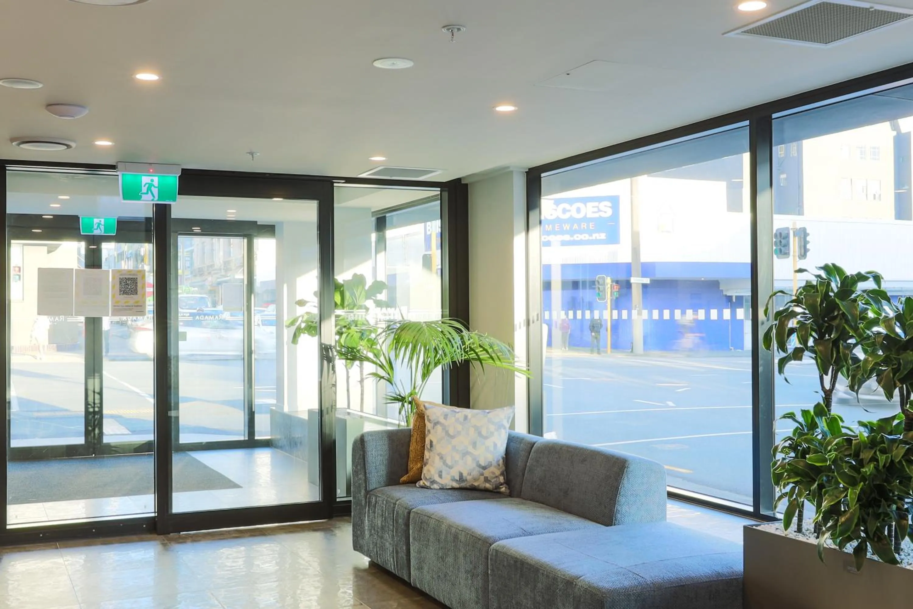 Lobby or reception in Ramada by Wyndham Wellington Taranaki Street